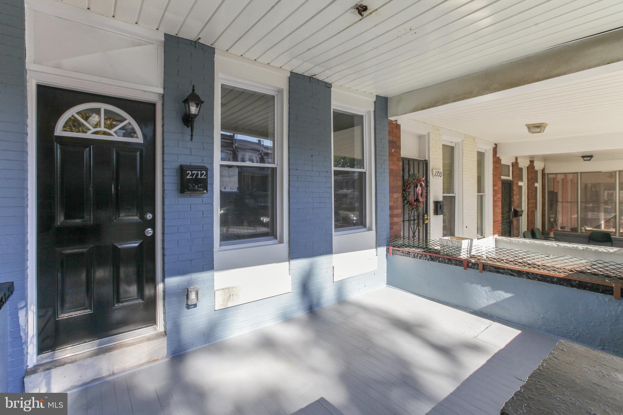 2712 W MOSHER STREET