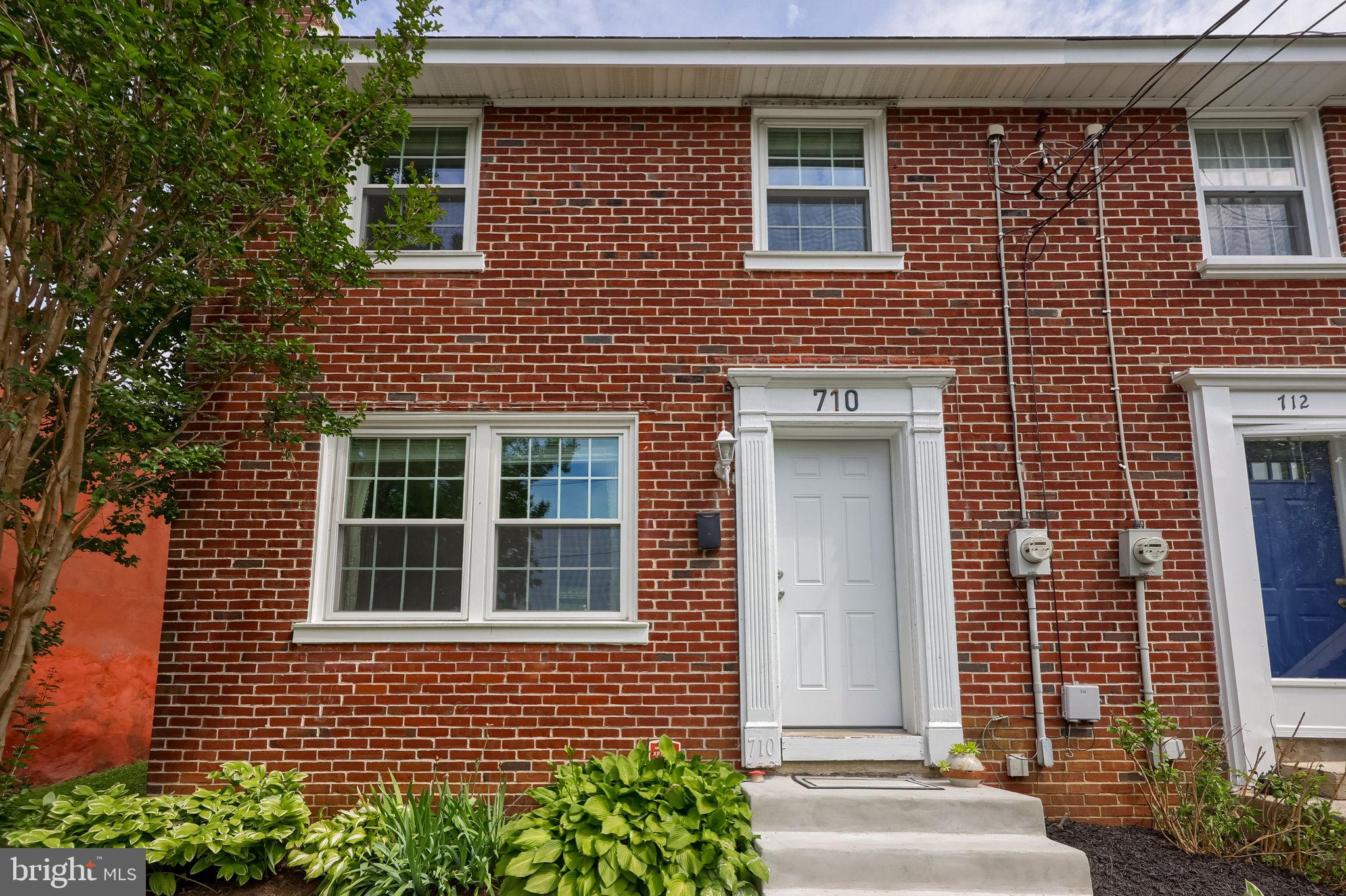 710 POPLAR STREET