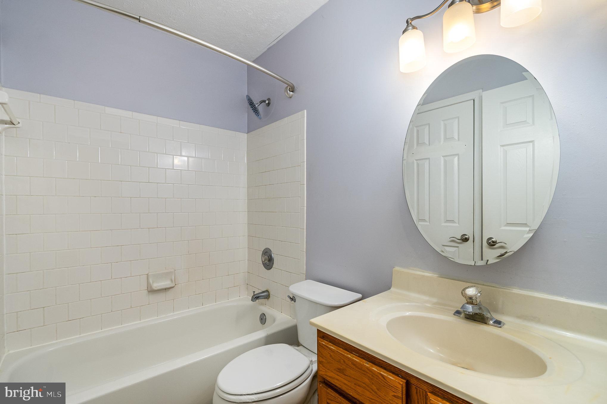 PARKVIEW TRAIL - Residential