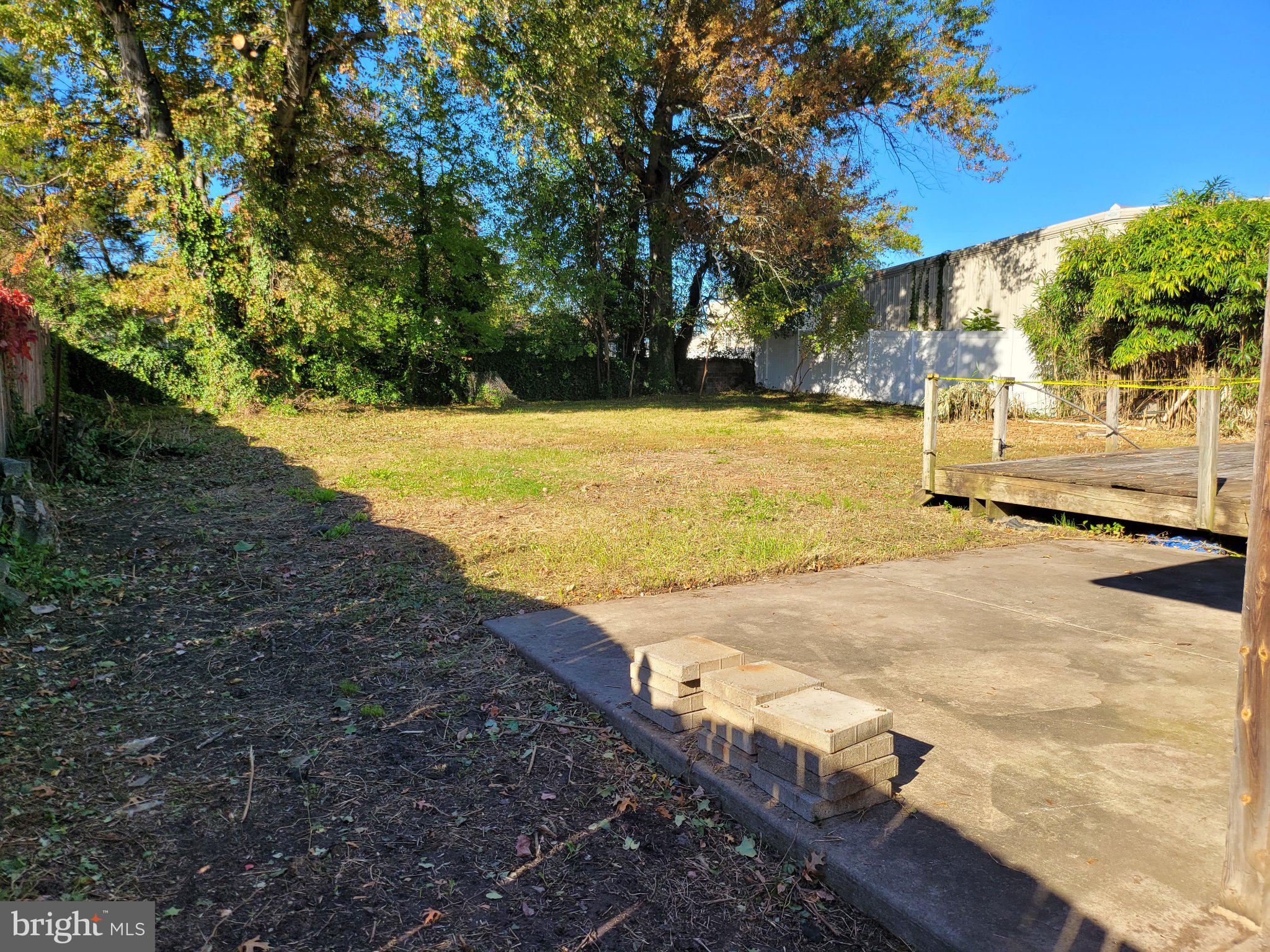 17 W MAPLE AVENUE