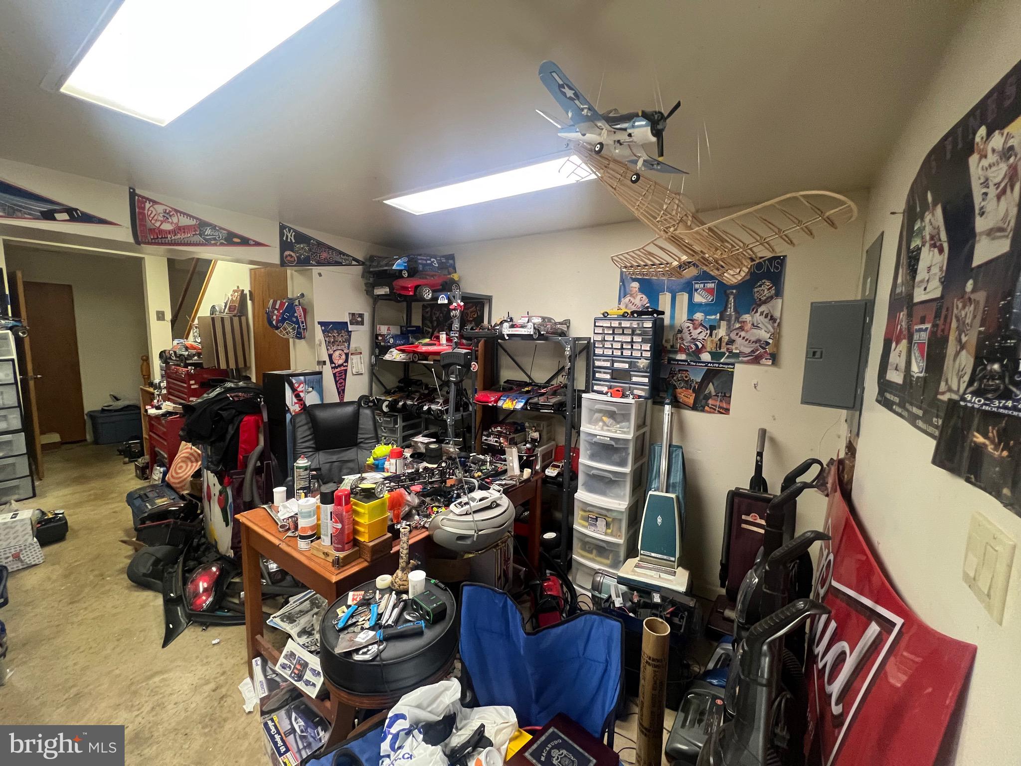 HAMPSTEAD - Residential