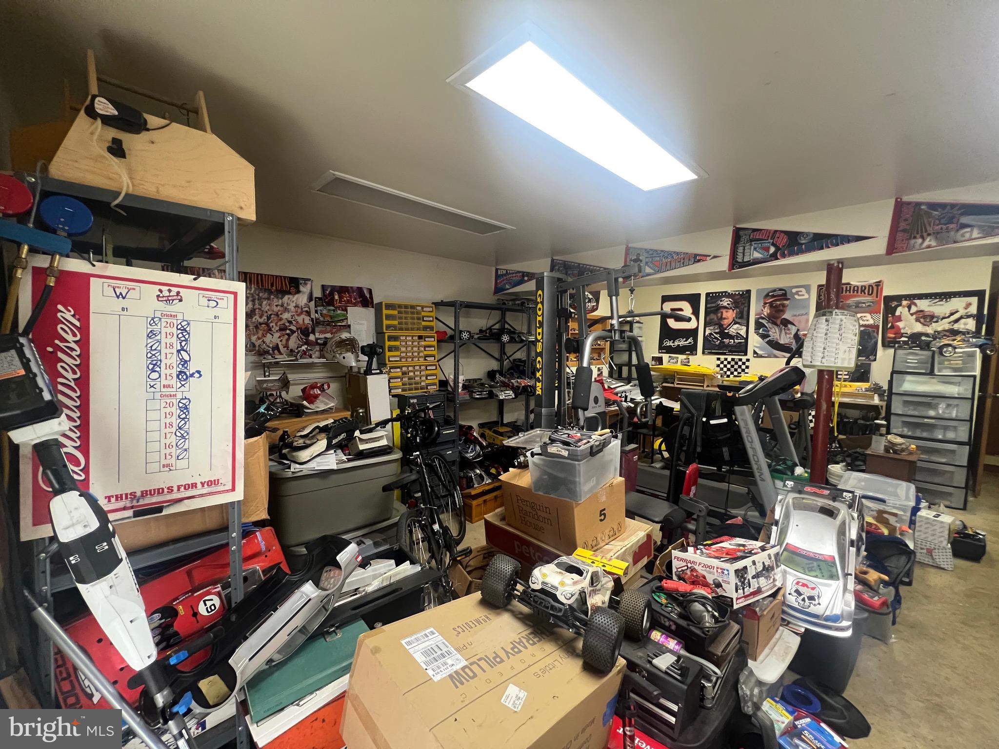 HAMPSTEAD - Residential