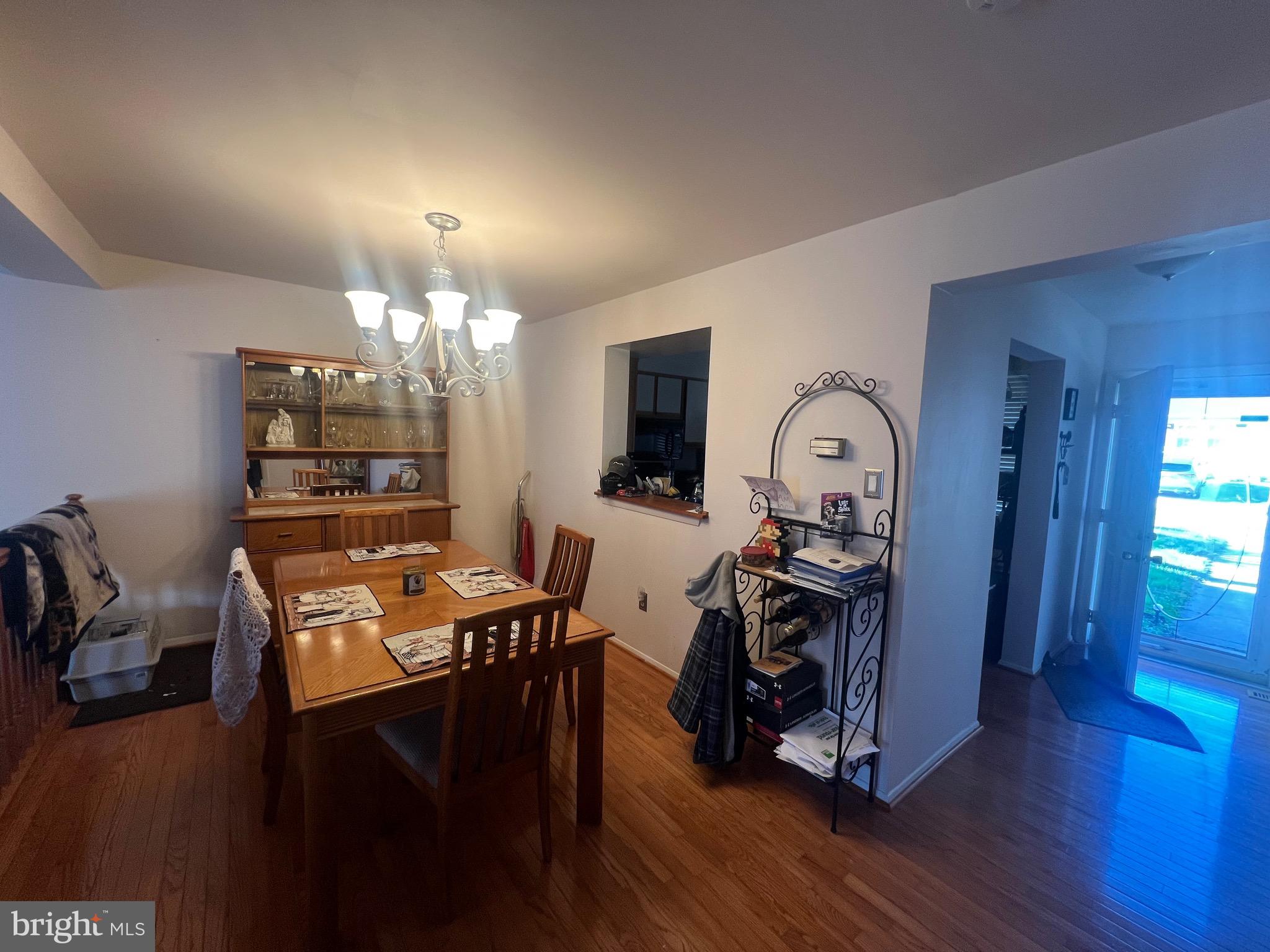 HAMPSTEAD - Residential