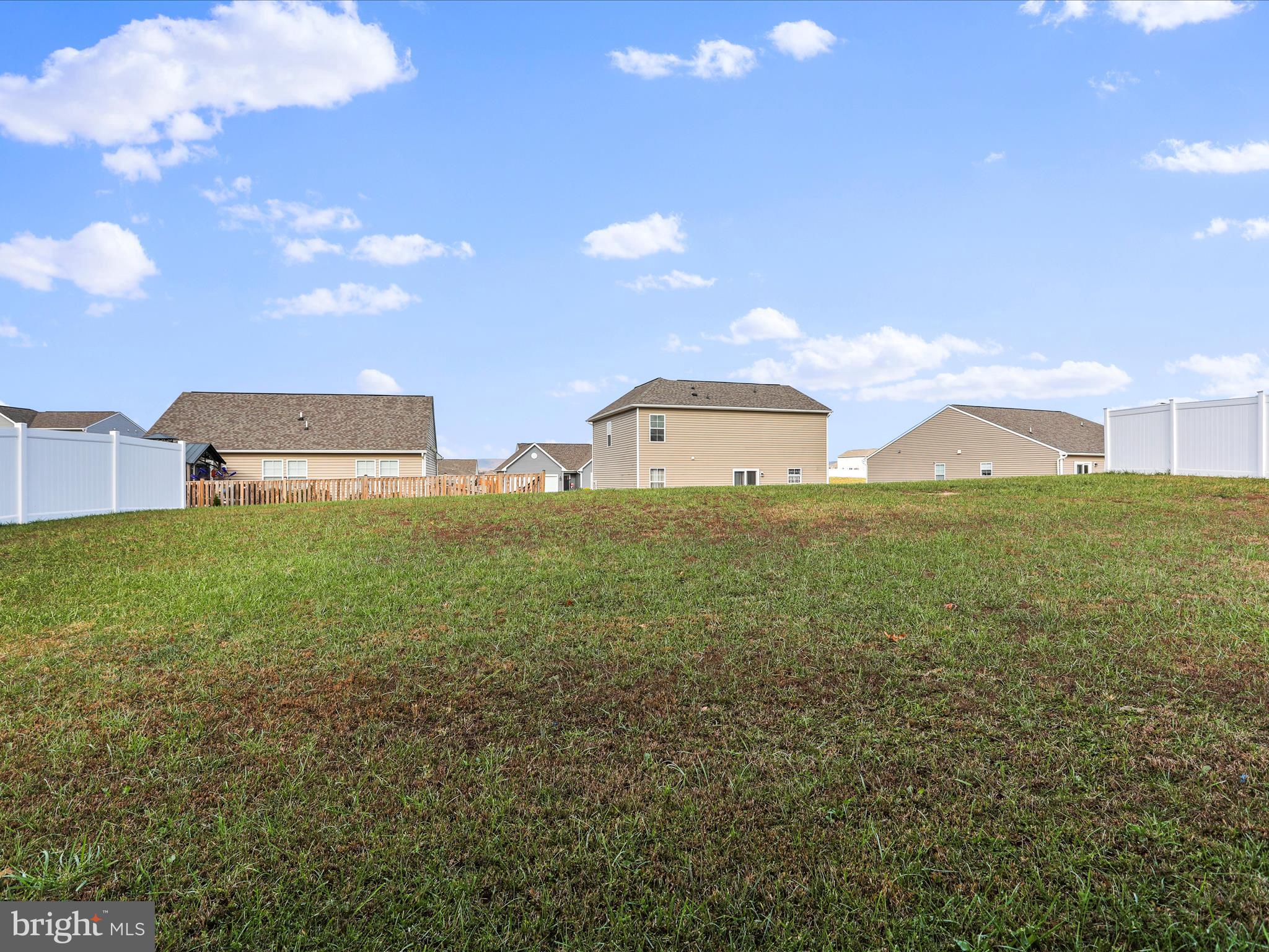 MORNING DOVE ESTATES - Residential