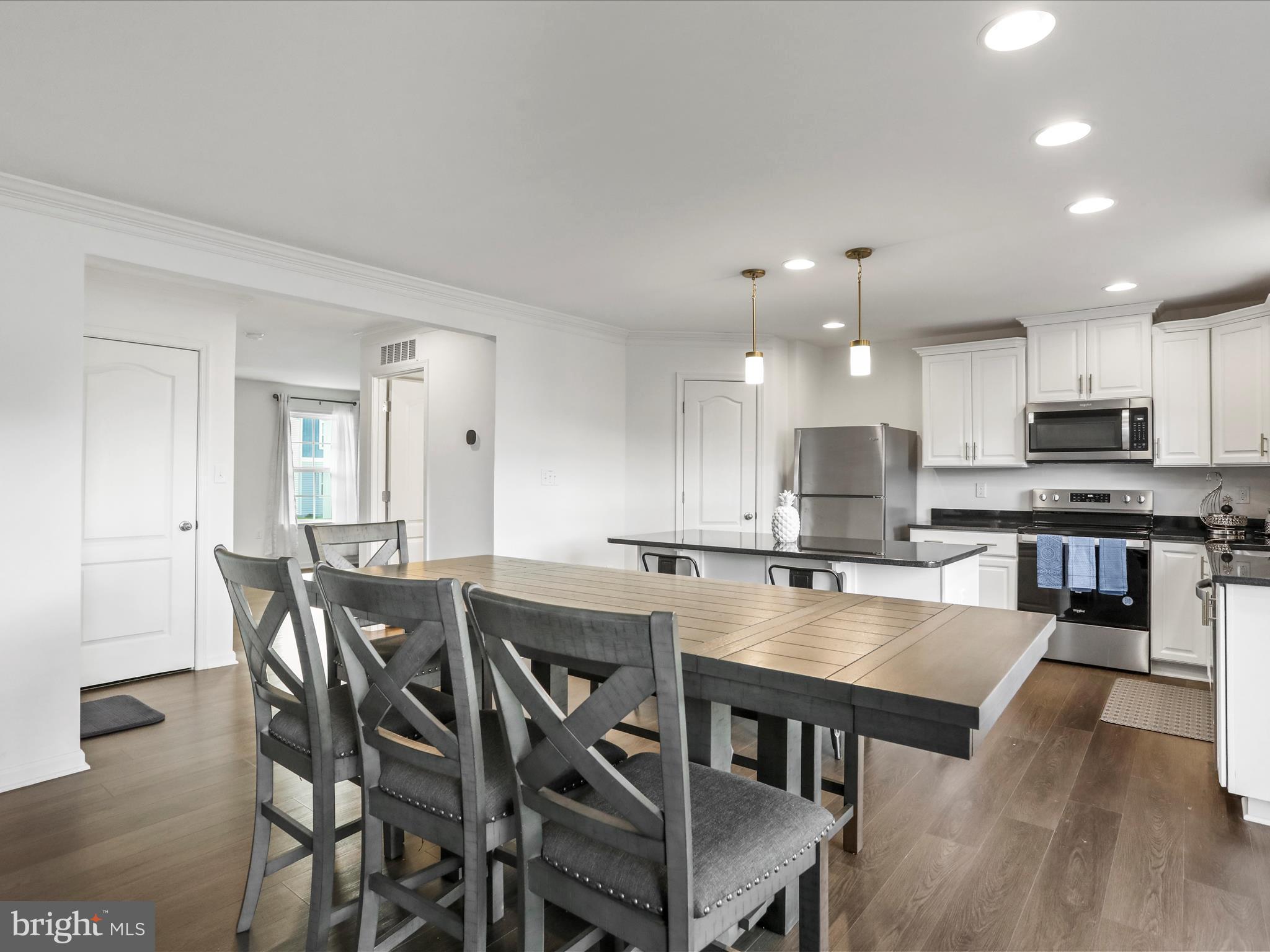 MORNING DOVE ESTATES - Residential