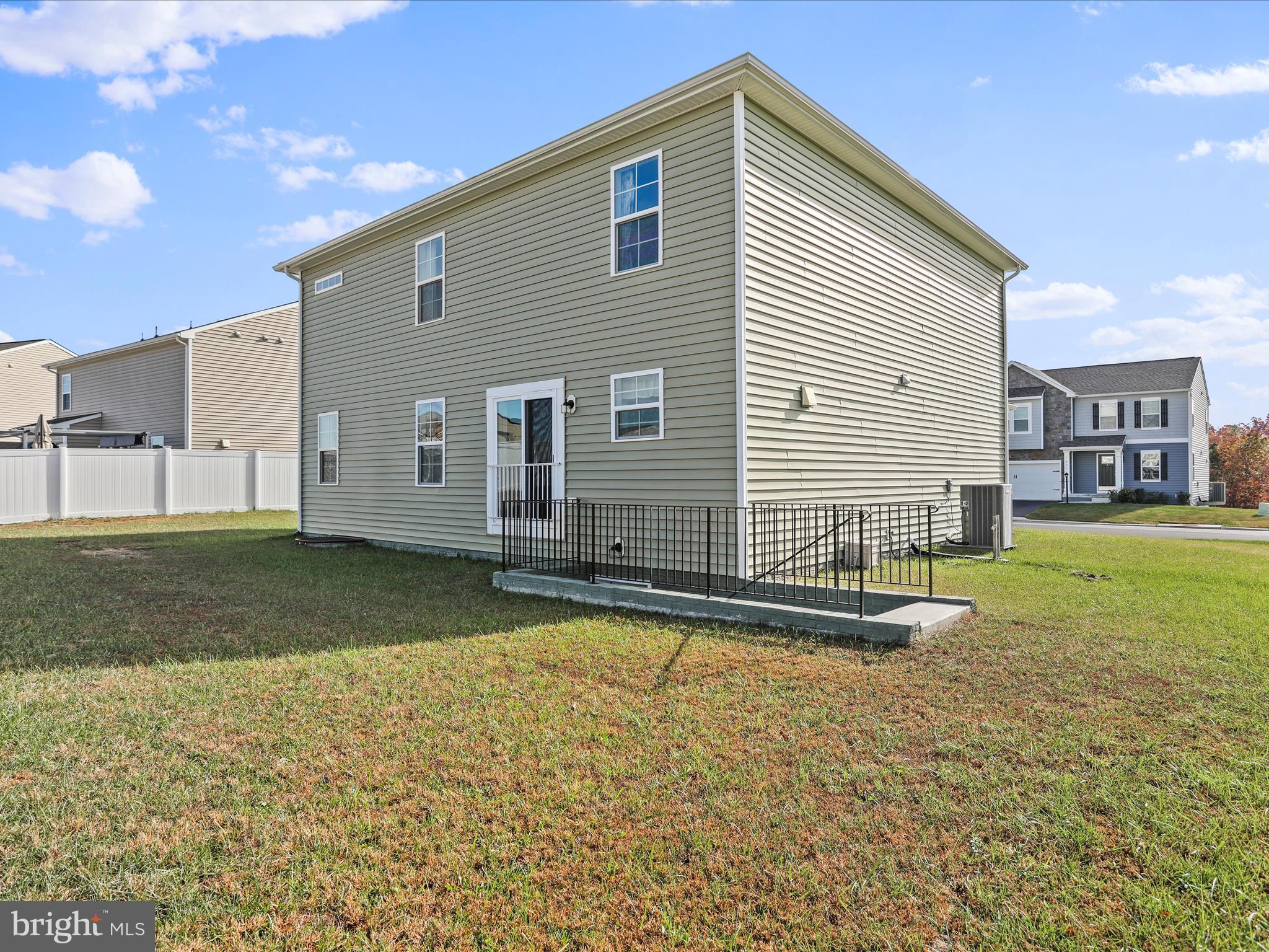 MORNING DOVE ESTATES - Residential