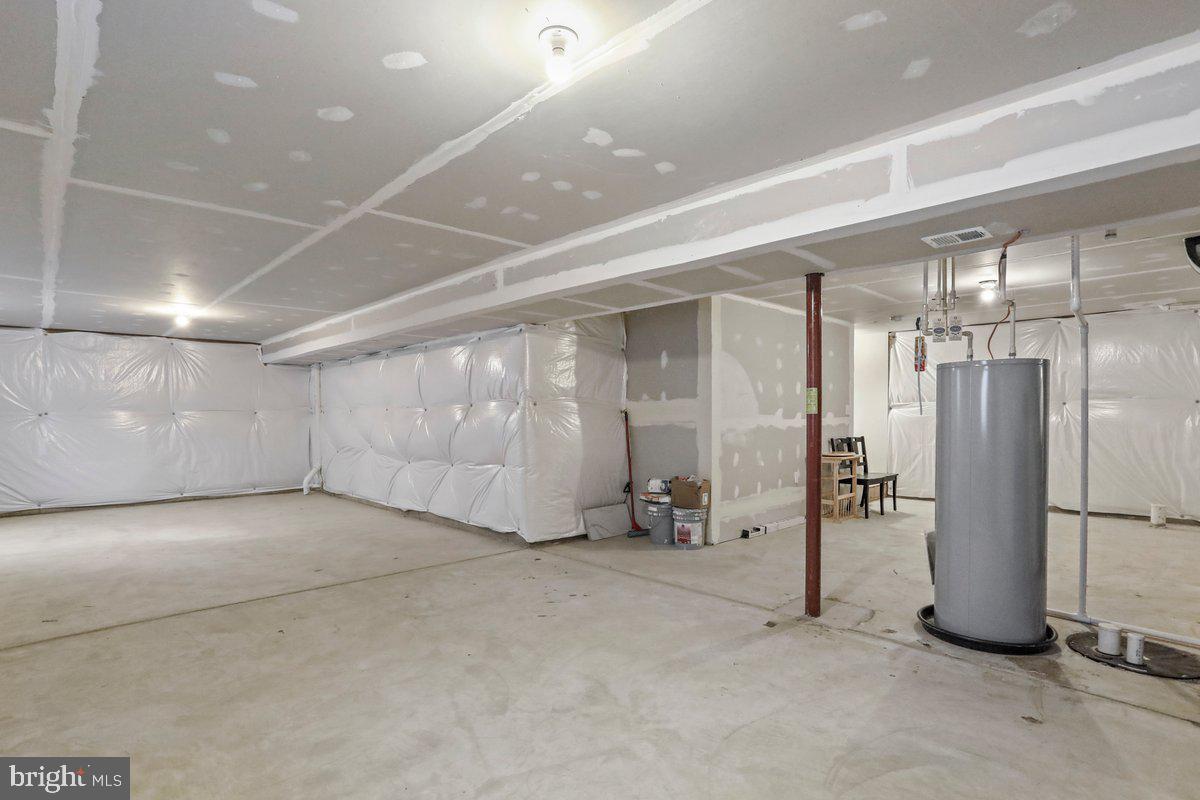 MORNING DOVE ESTATES - Residential