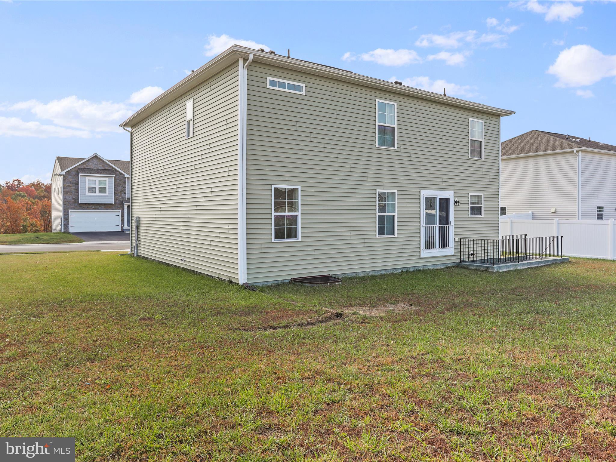 MORNING DOVE ESTATES - Residential