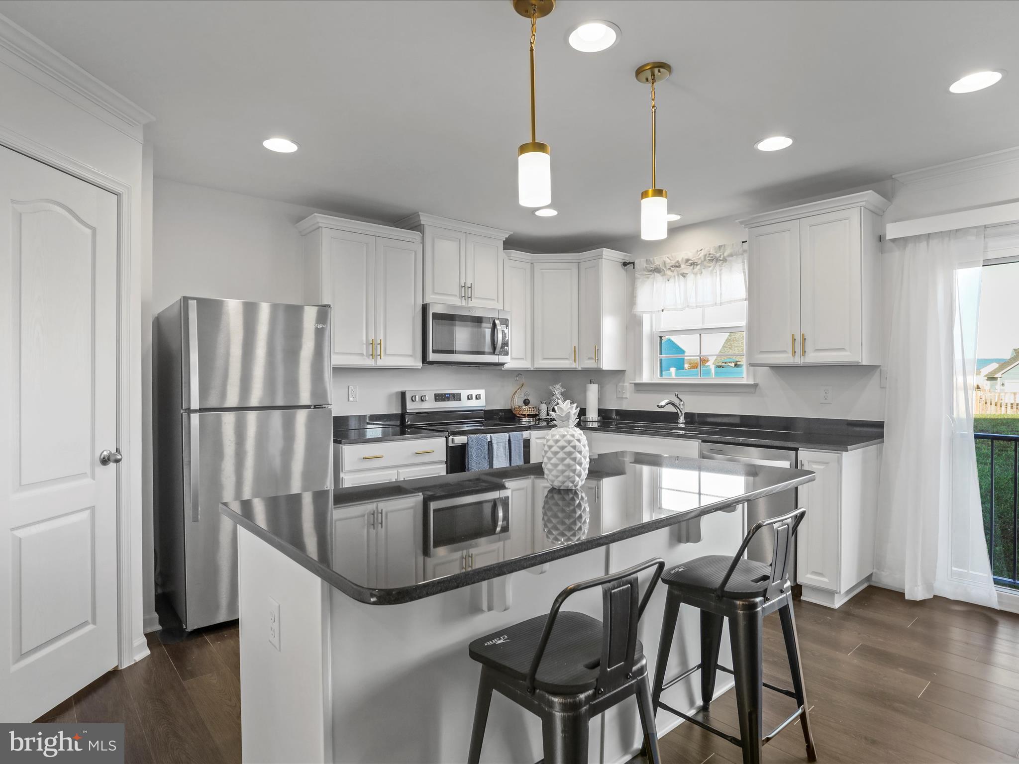 MORNING DOVE ESTATES - Residential