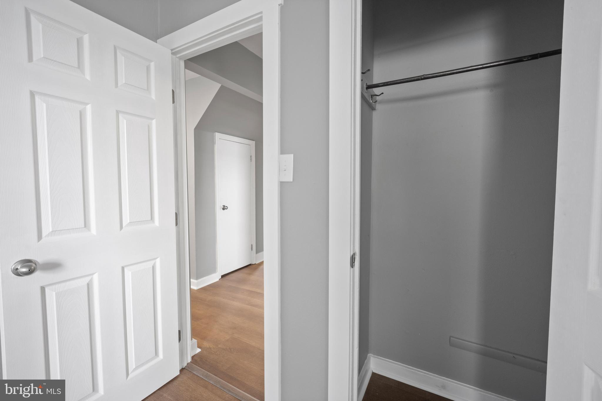 GLENSIDE - Residential Lease