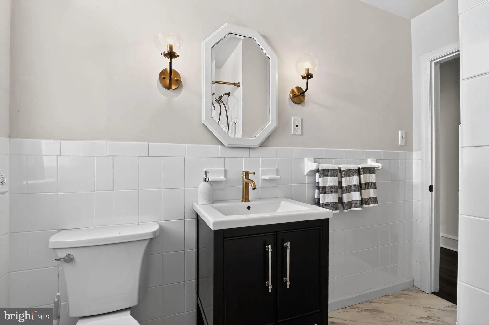 Williamstown, New Jersey 08094, United States, 3 Bedrooms Bedrooms, ,2 BathroomsBathrooms,Residential,Active,217933