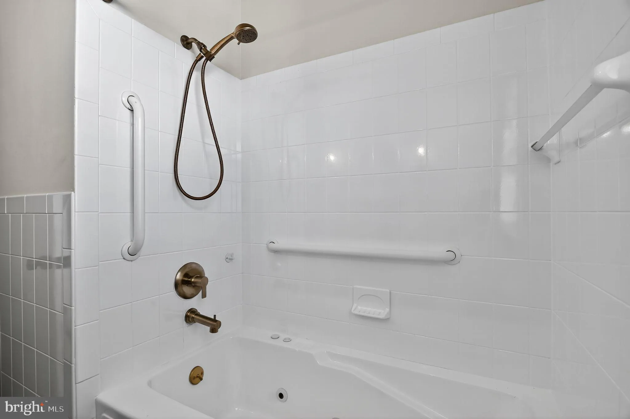 Williamstown, New Jersey 08094, United States, 3 Bedrooms Bedrooms, ,2 BathroomsBathrooms,Residential,Active,217933