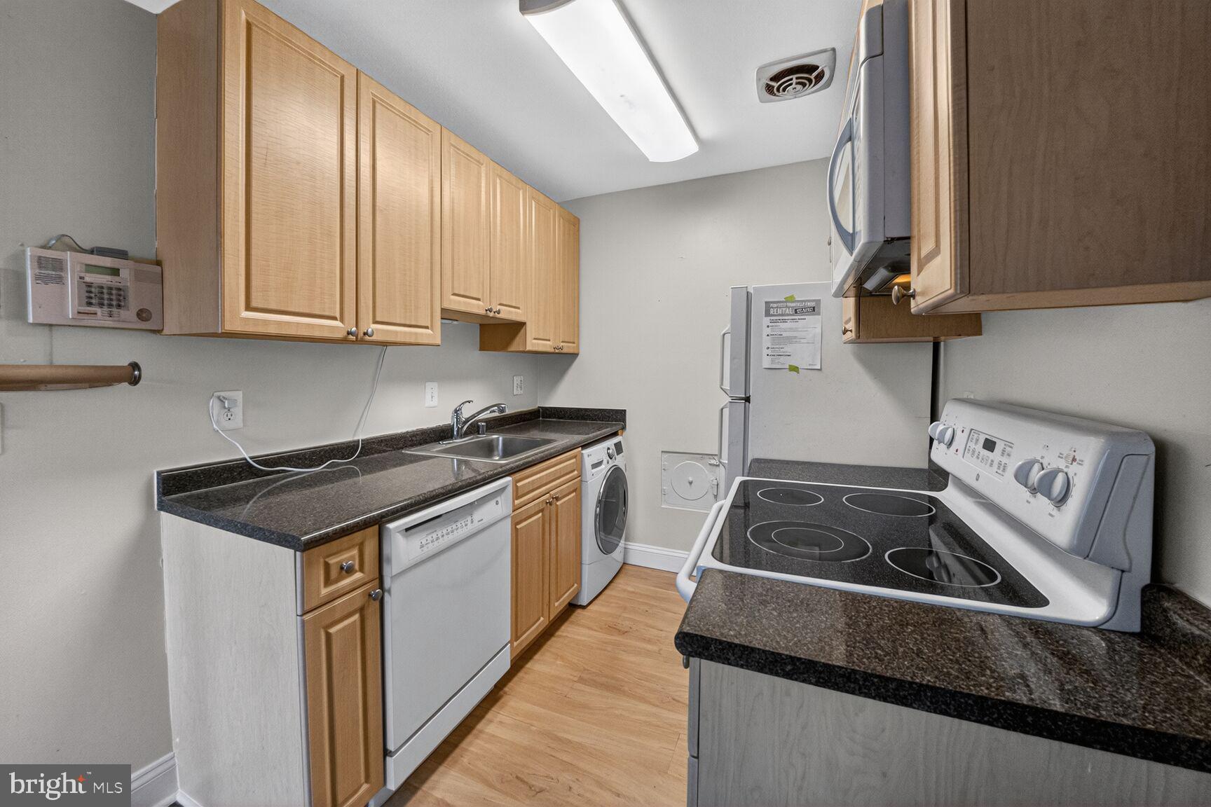 THE FAIRMONT 5601 CONDO - Residential