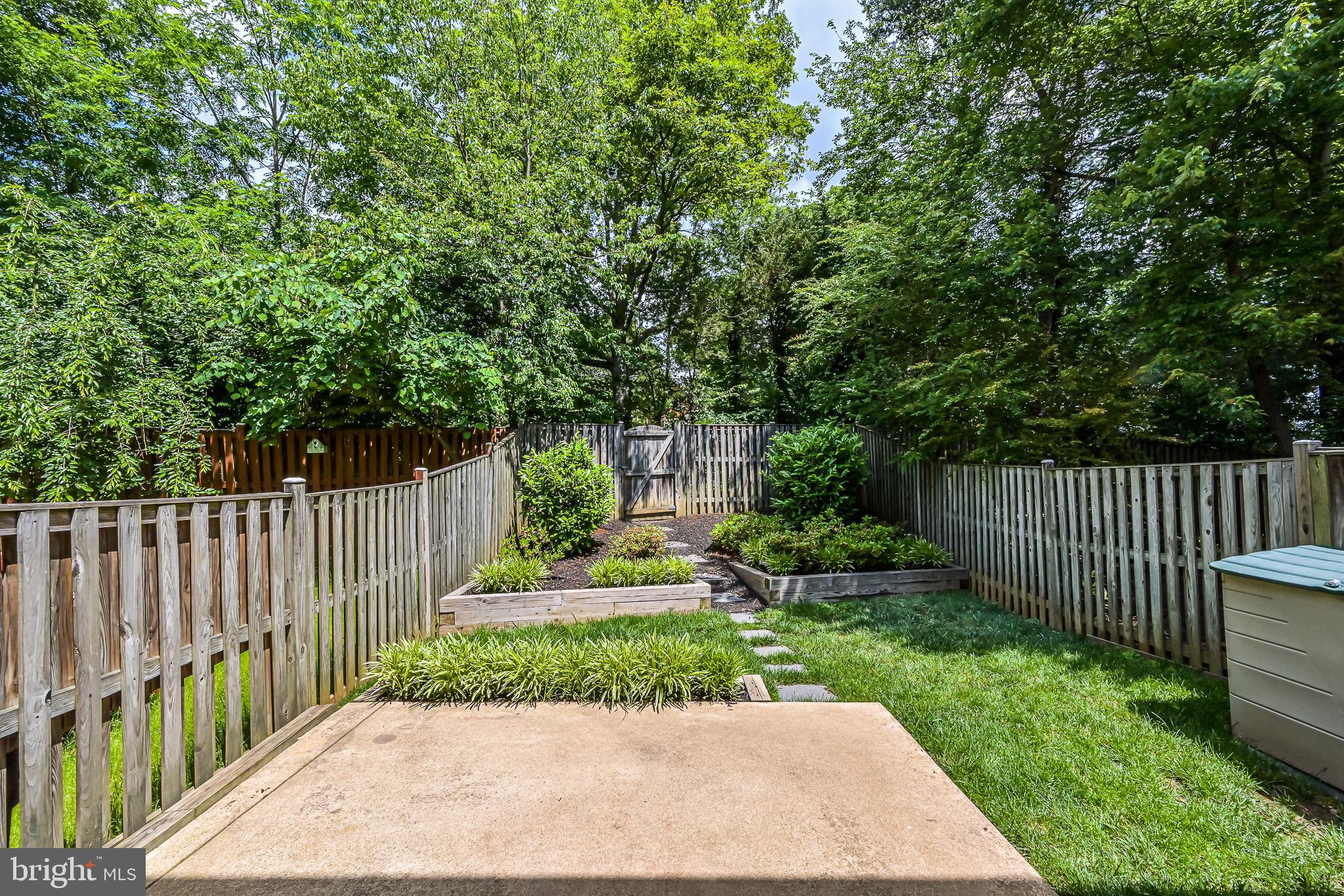 BURKE CENTRE CONSERVANCY - Residential