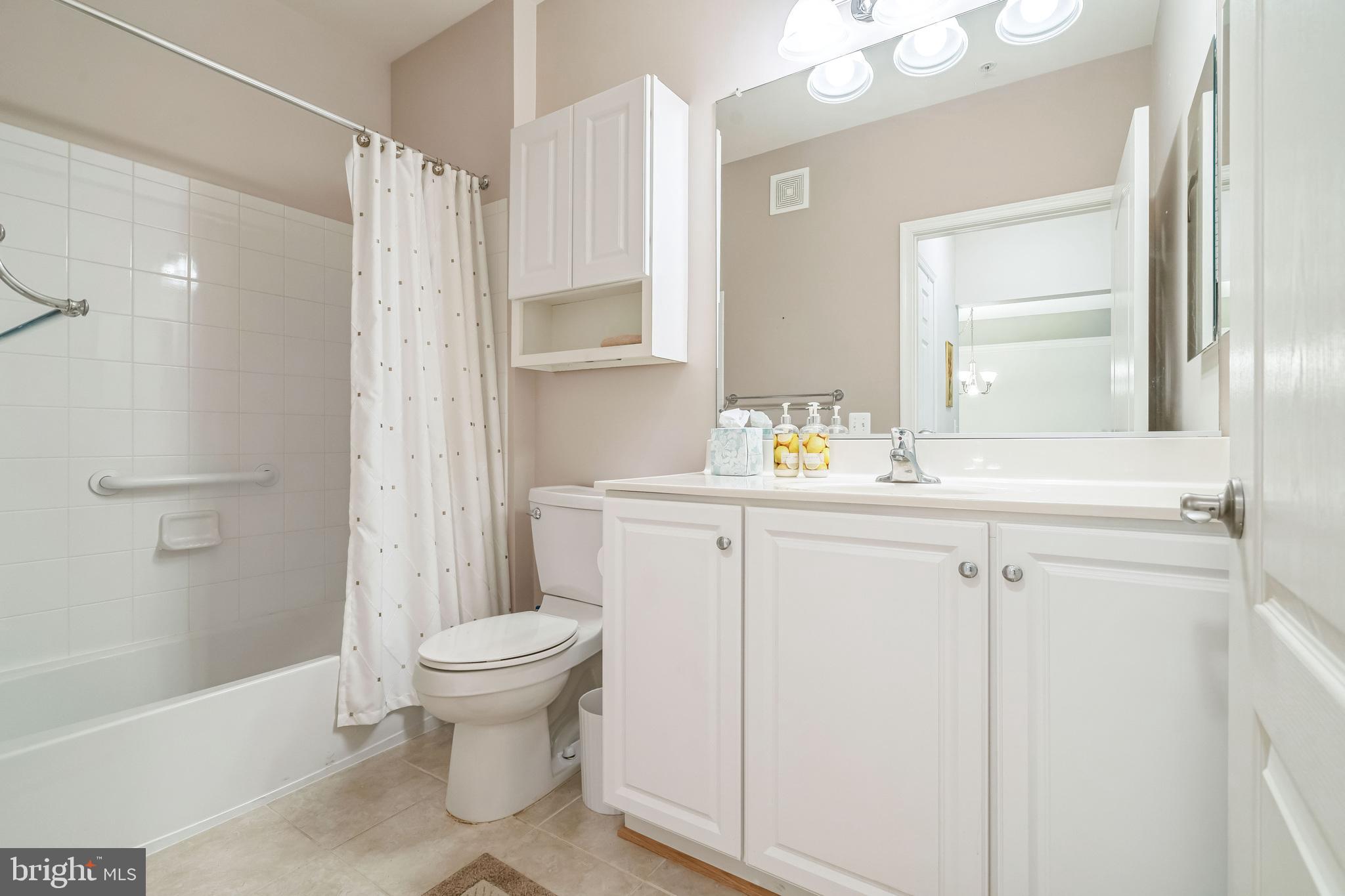 PINEY ORCHARD - Residential