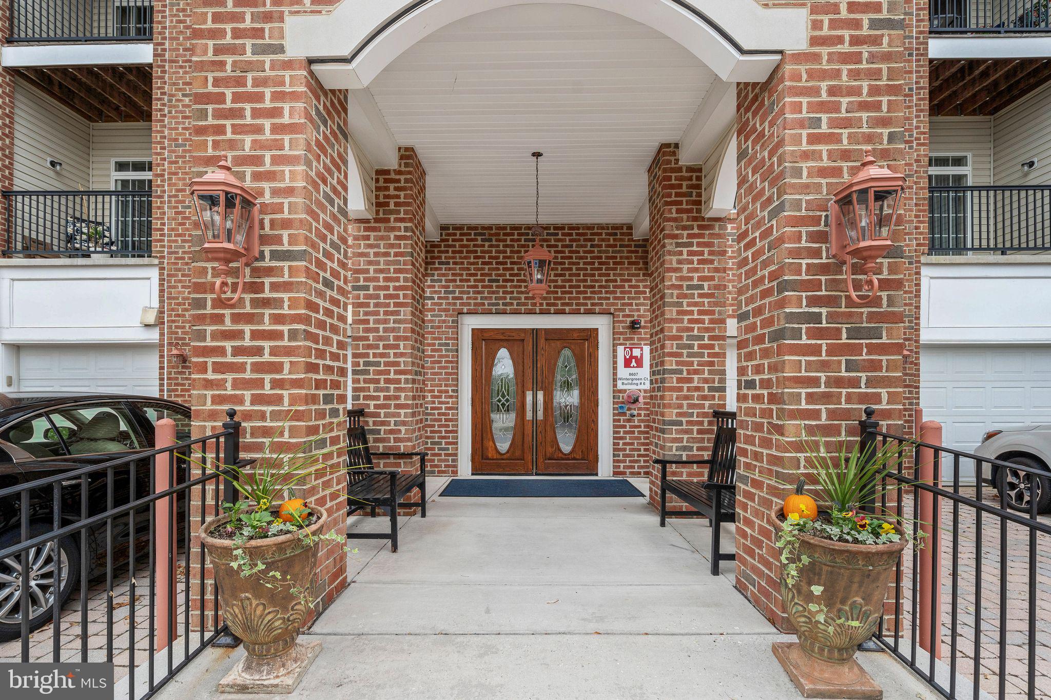 PINEY ORCHARD - Residential