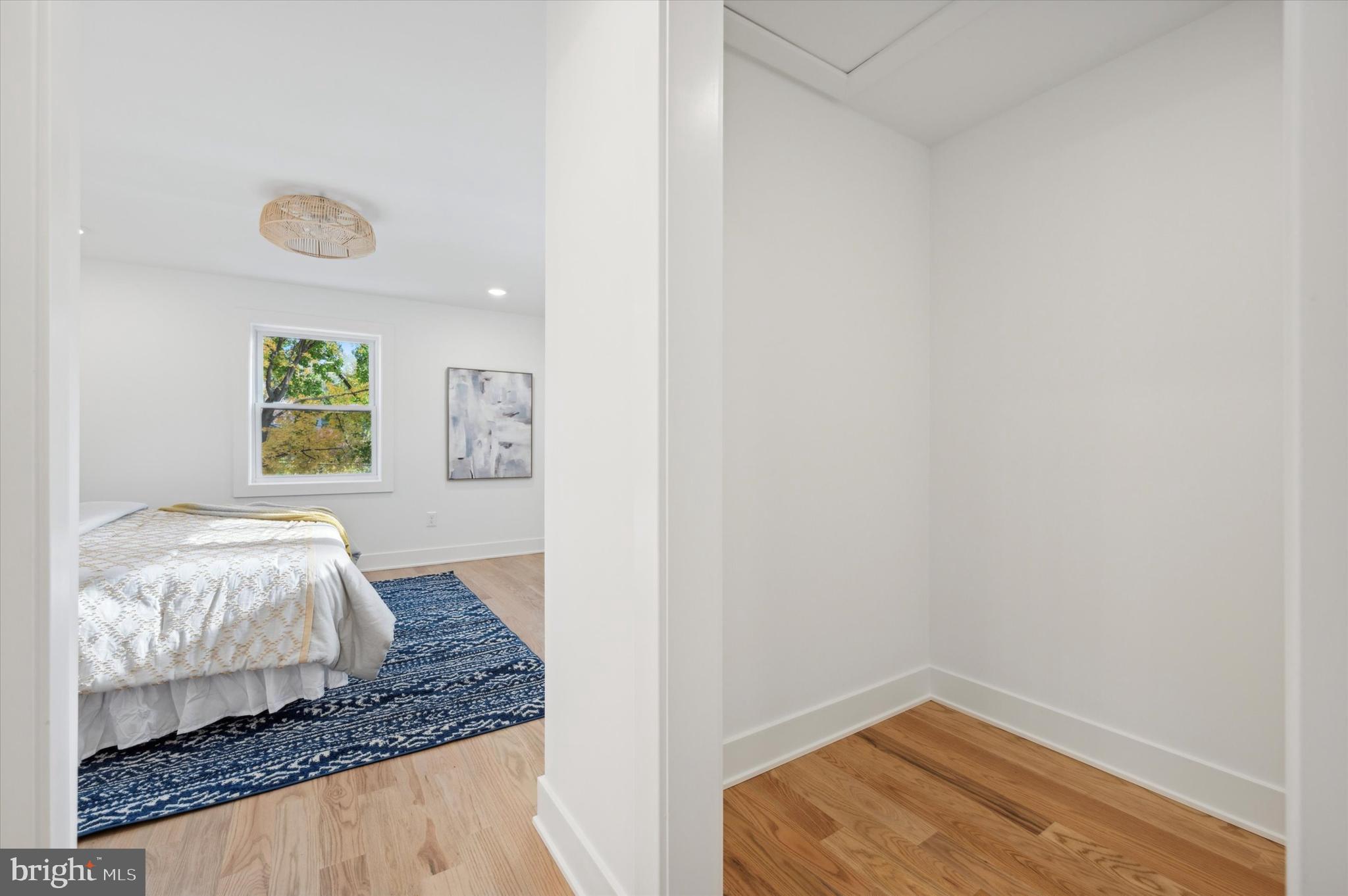 LAFAYETTE HILL - Residential