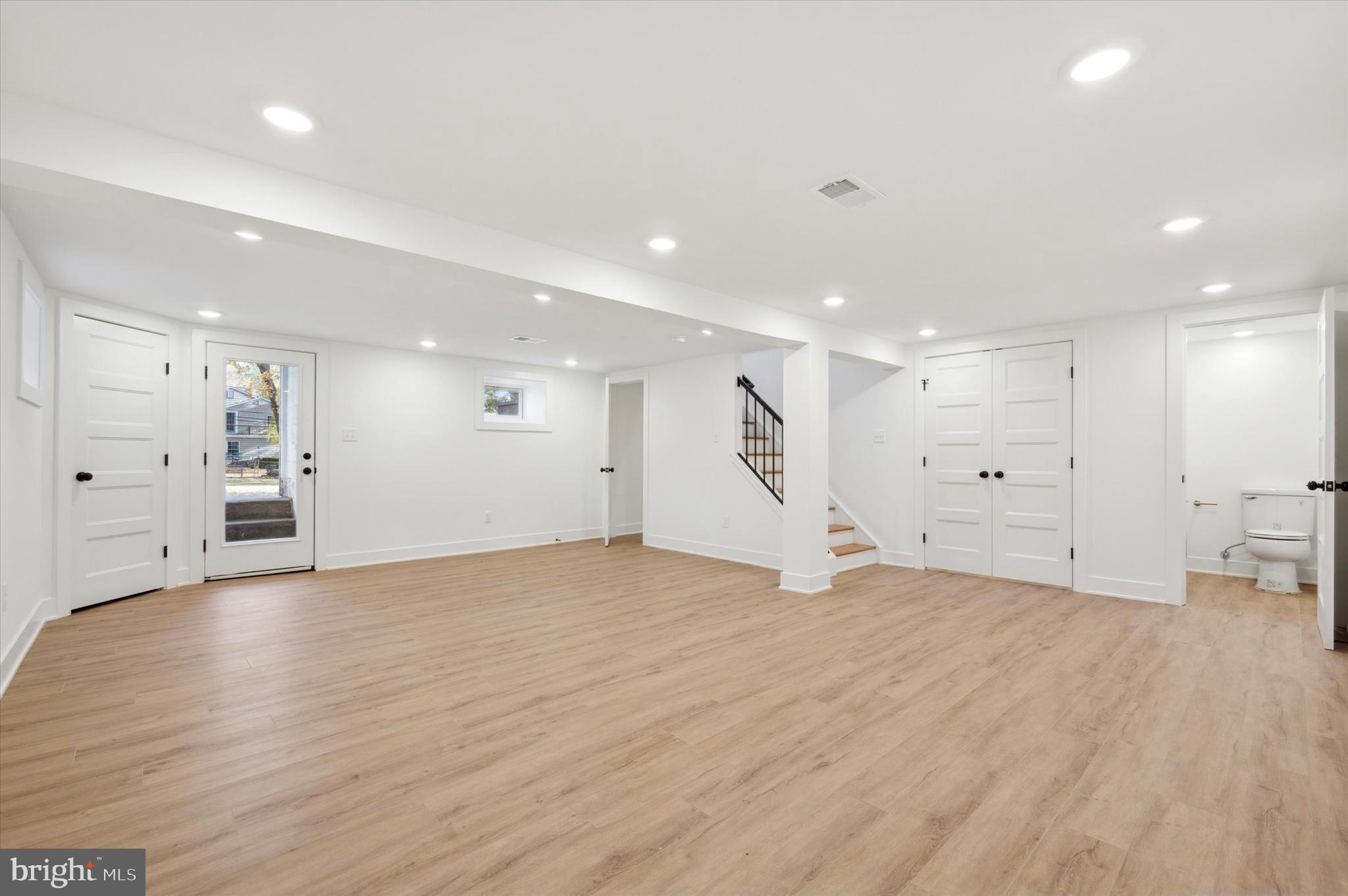 LAFAYETTE HILL - Residential