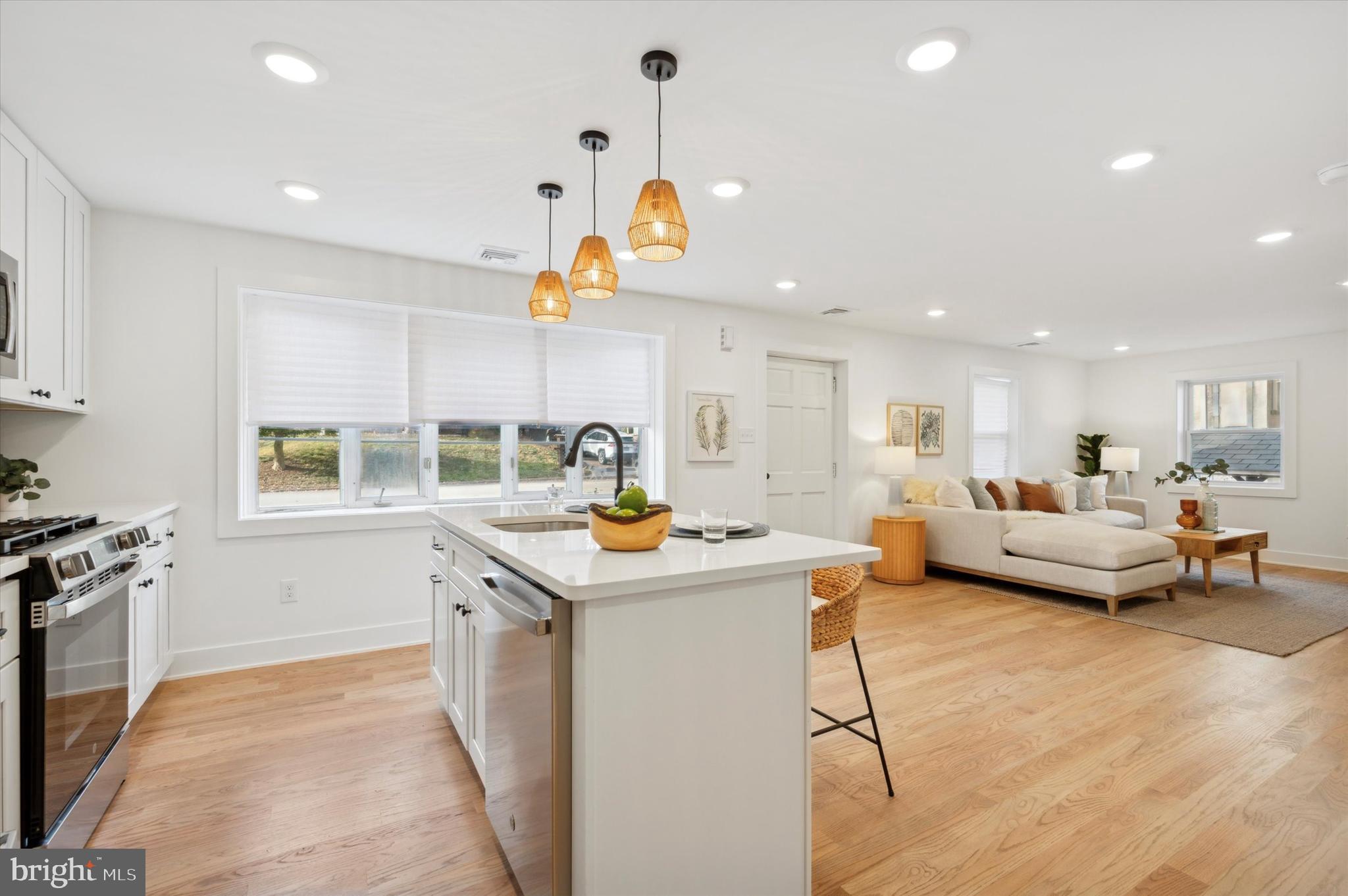 LAFAYETTE HILL - Residential