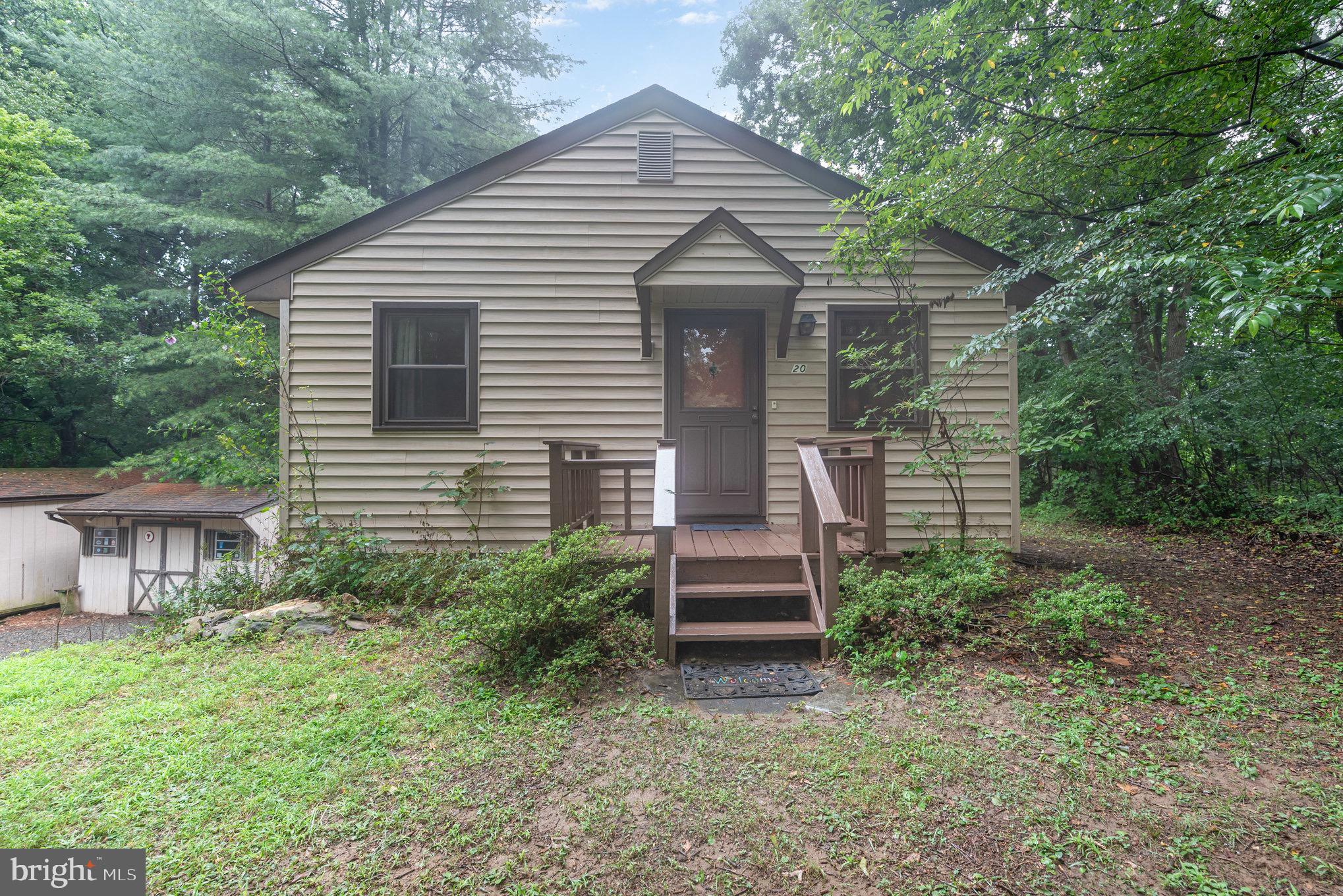 20 ALGONQUIN DRIVE
