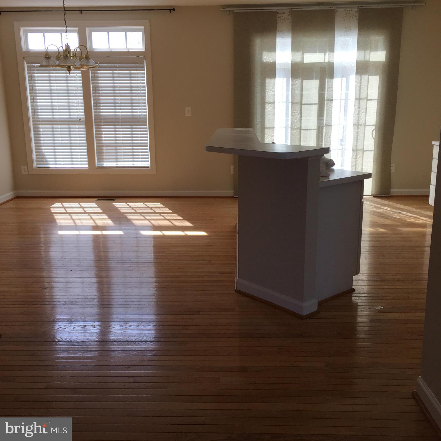 QUINCE ORCHARD PARK - Residential Lease