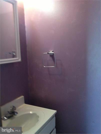 BREEZEWOOD FOREST - Residential Lease