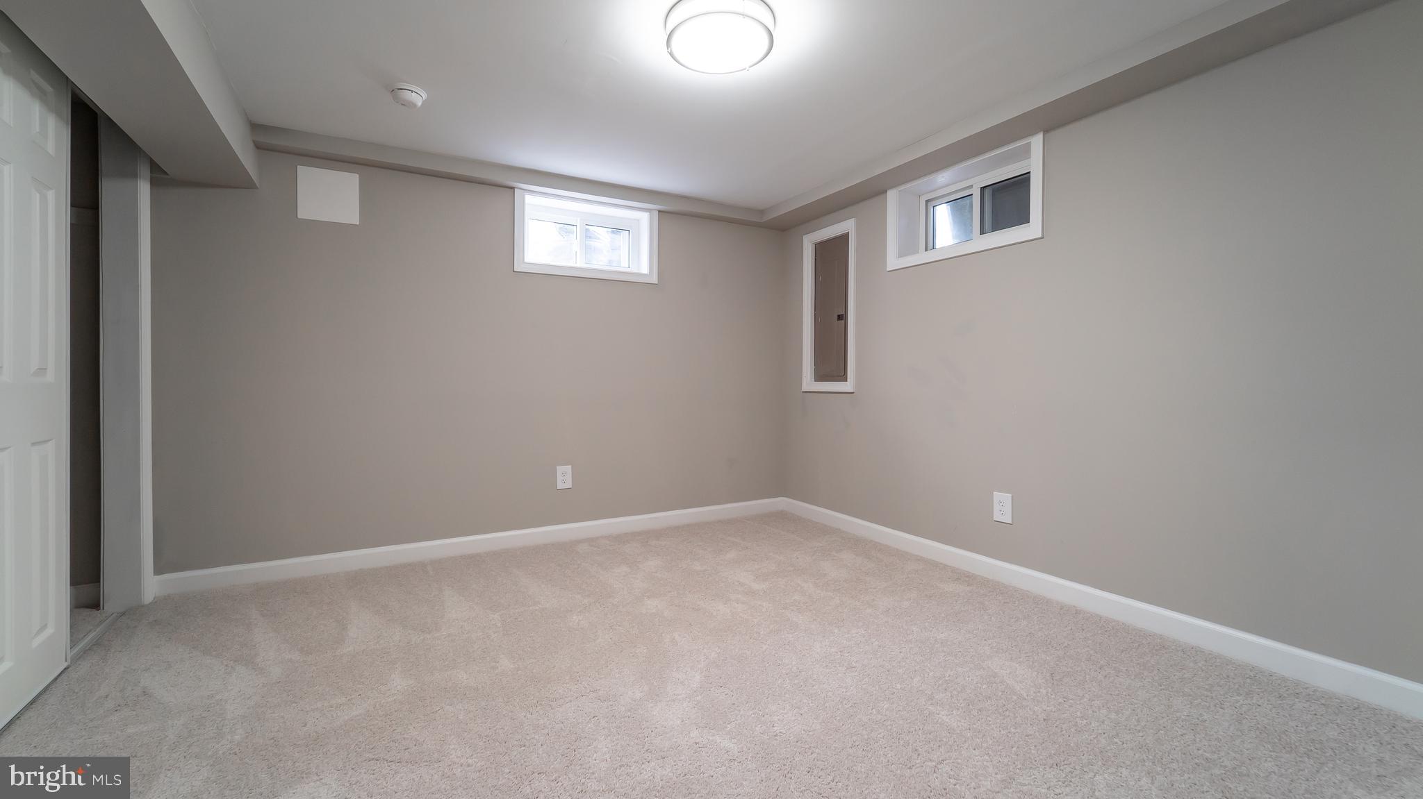 LIBERTY CREST - Residential