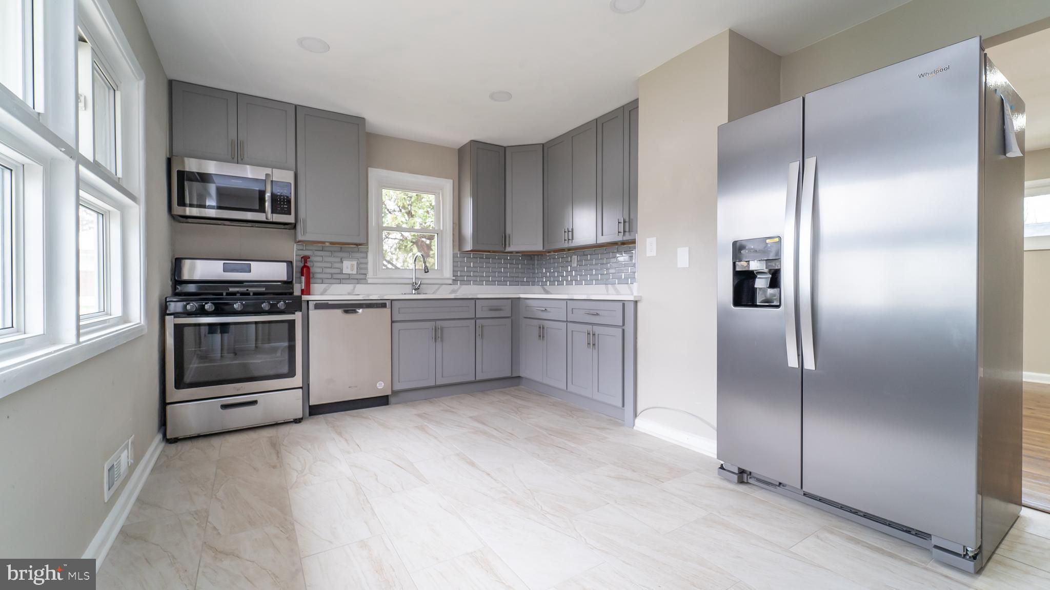 LIBERTY CREST - Residential