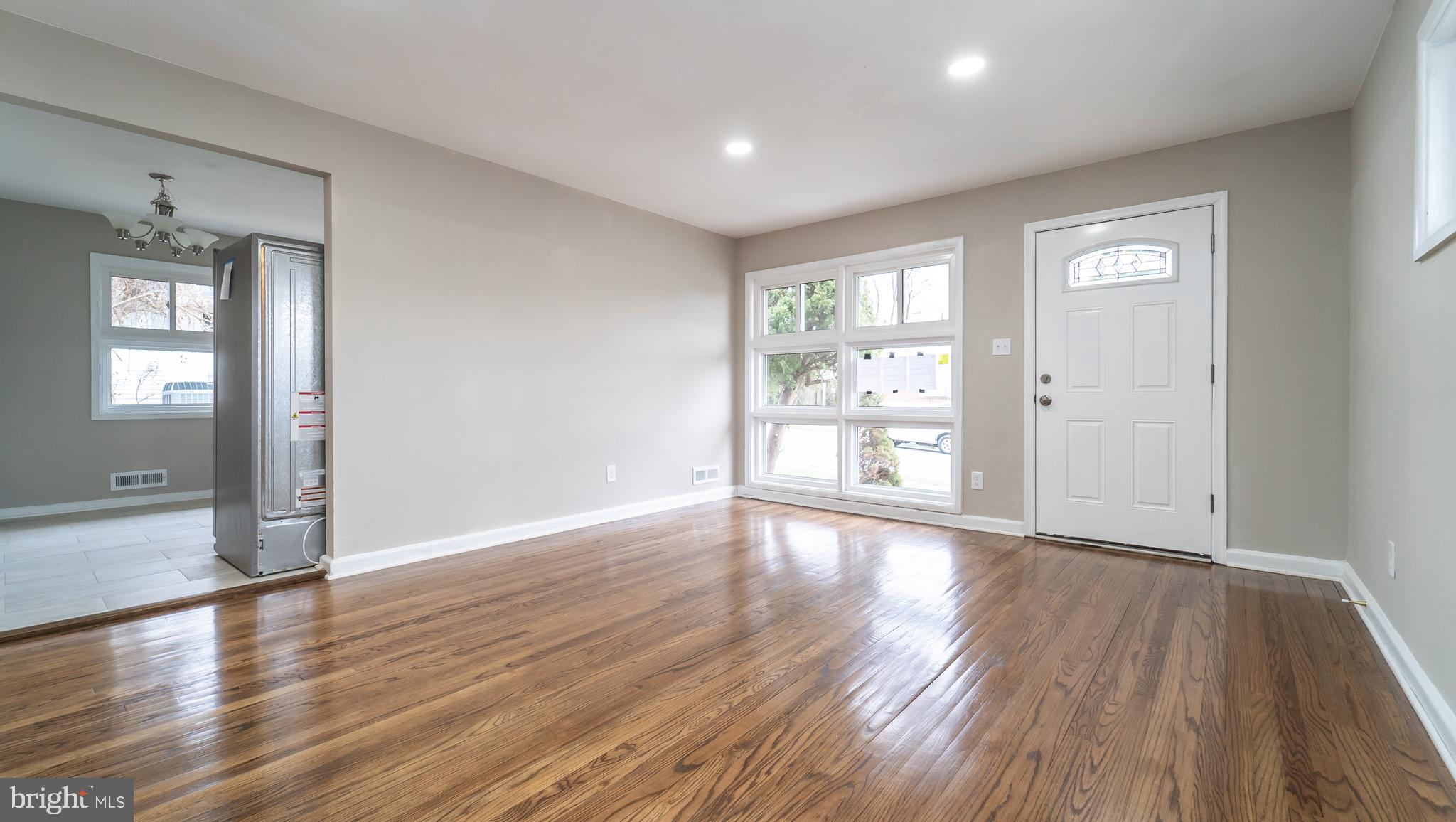 LIBERTY CREST - Residential