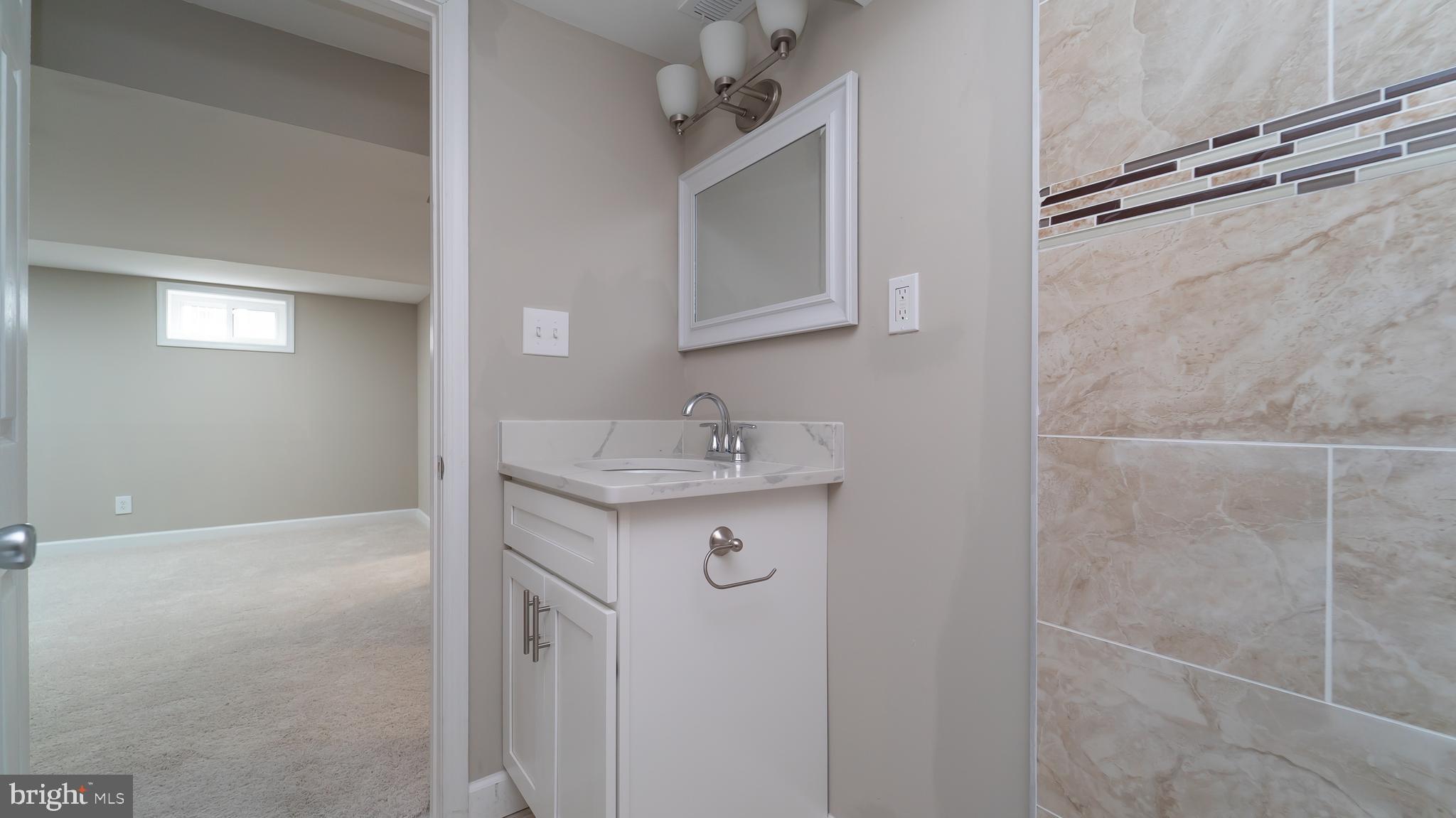 LIBERTY CREST - Residential