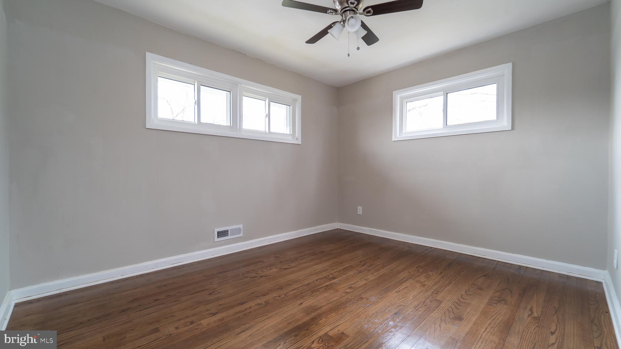 LIBERTY CREST - Residential