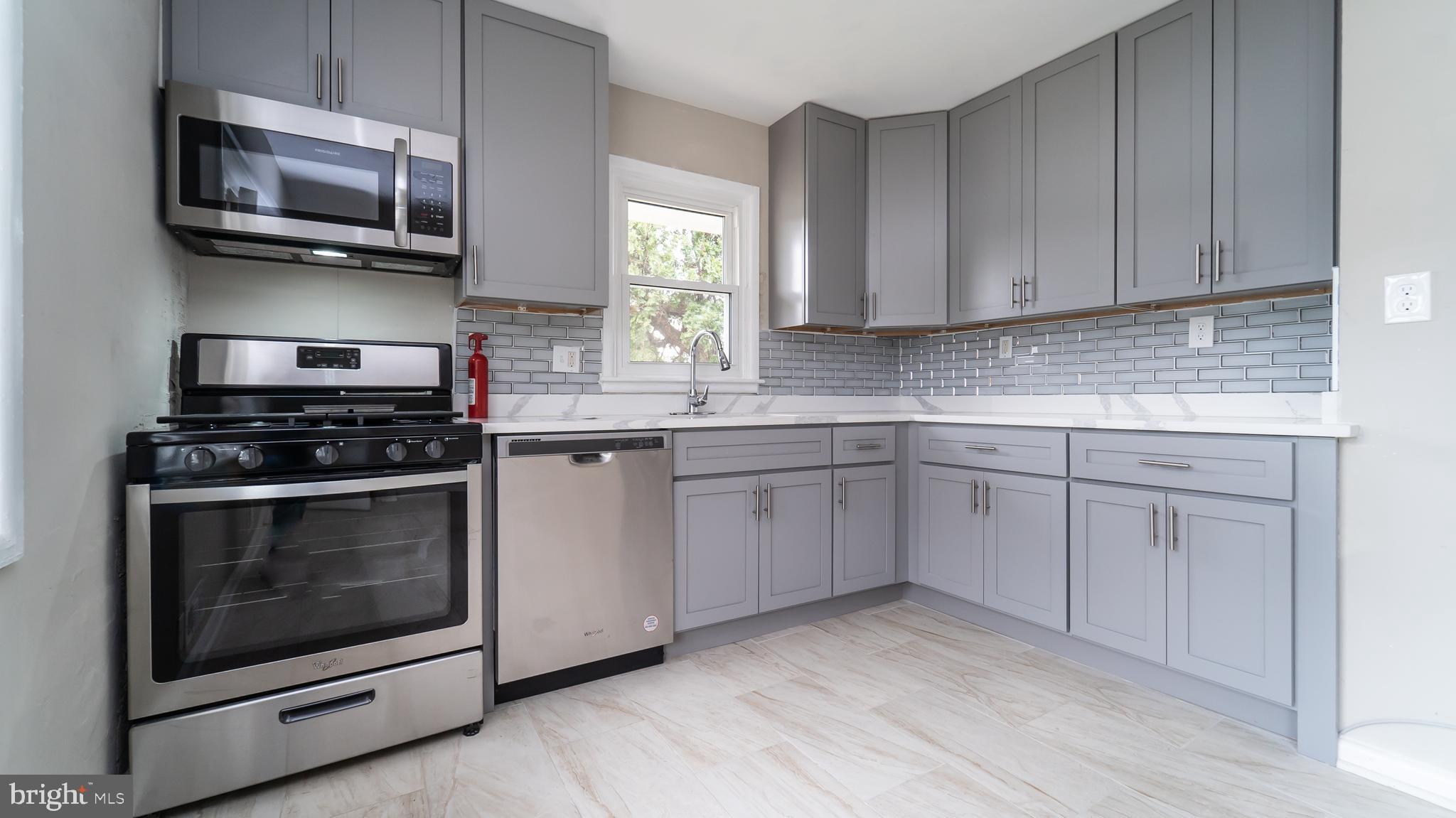 LIBERTY CREST - Residential