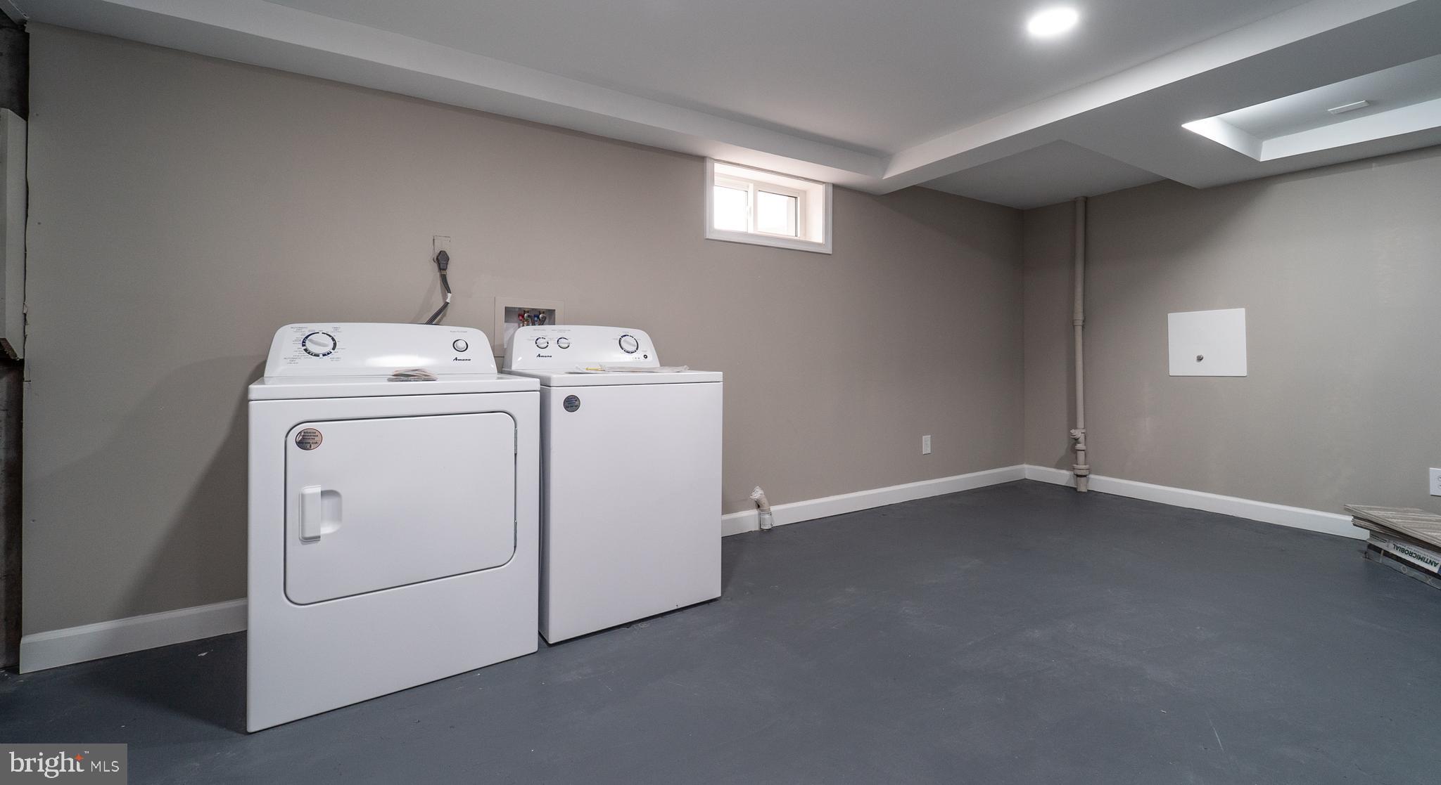 LIBERTY CREST - Residential