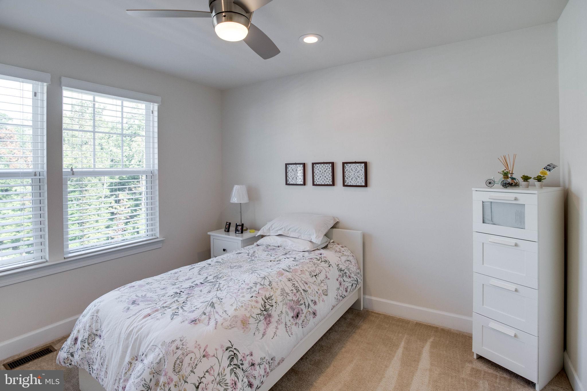 POWELLS LANDING - Residential Lease