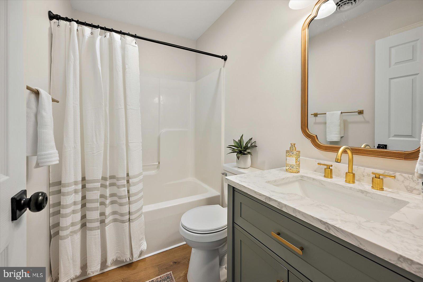 REWASTICO VILLAGE - Residential