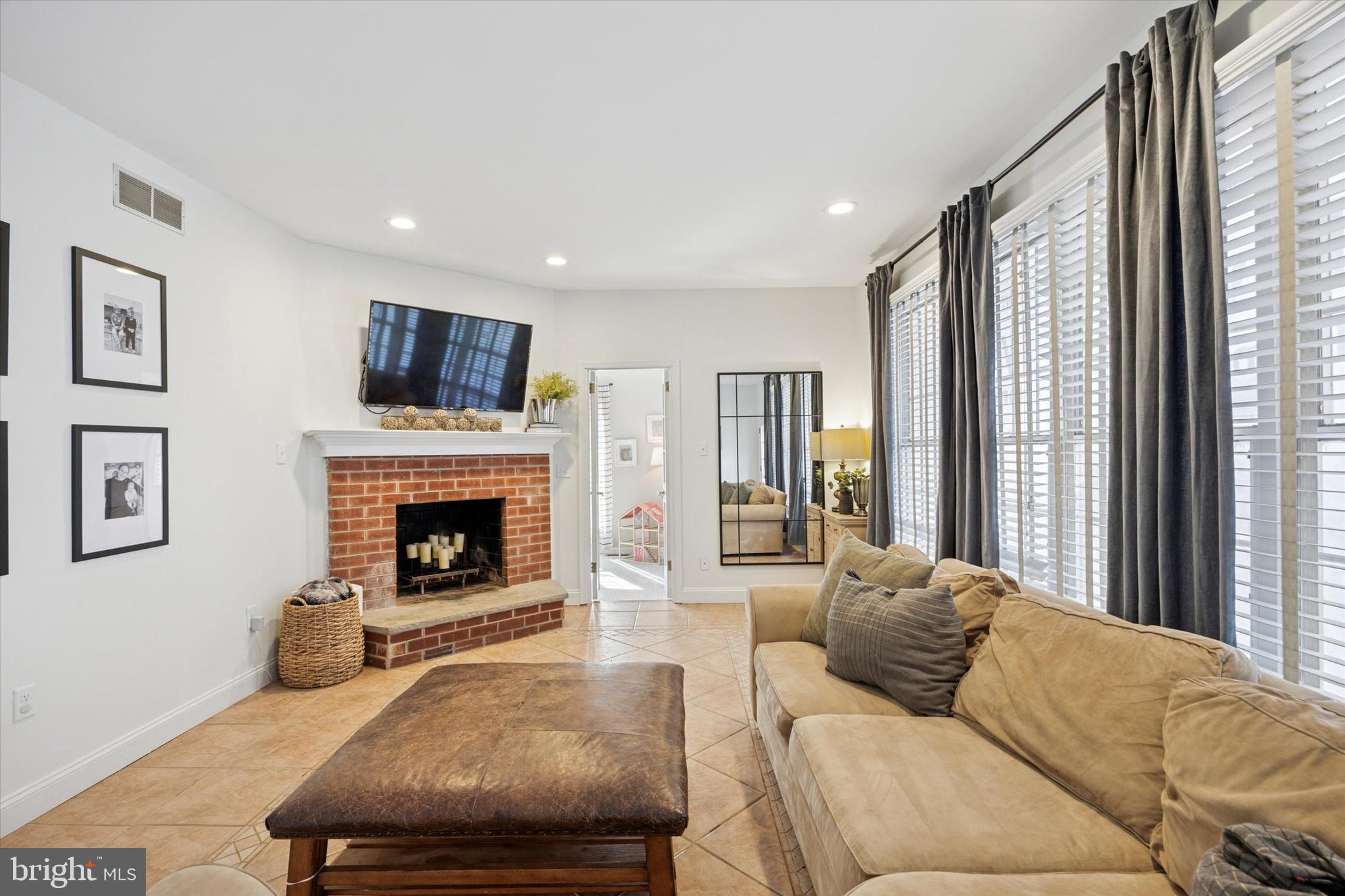 ECHO VALLEY - Residential