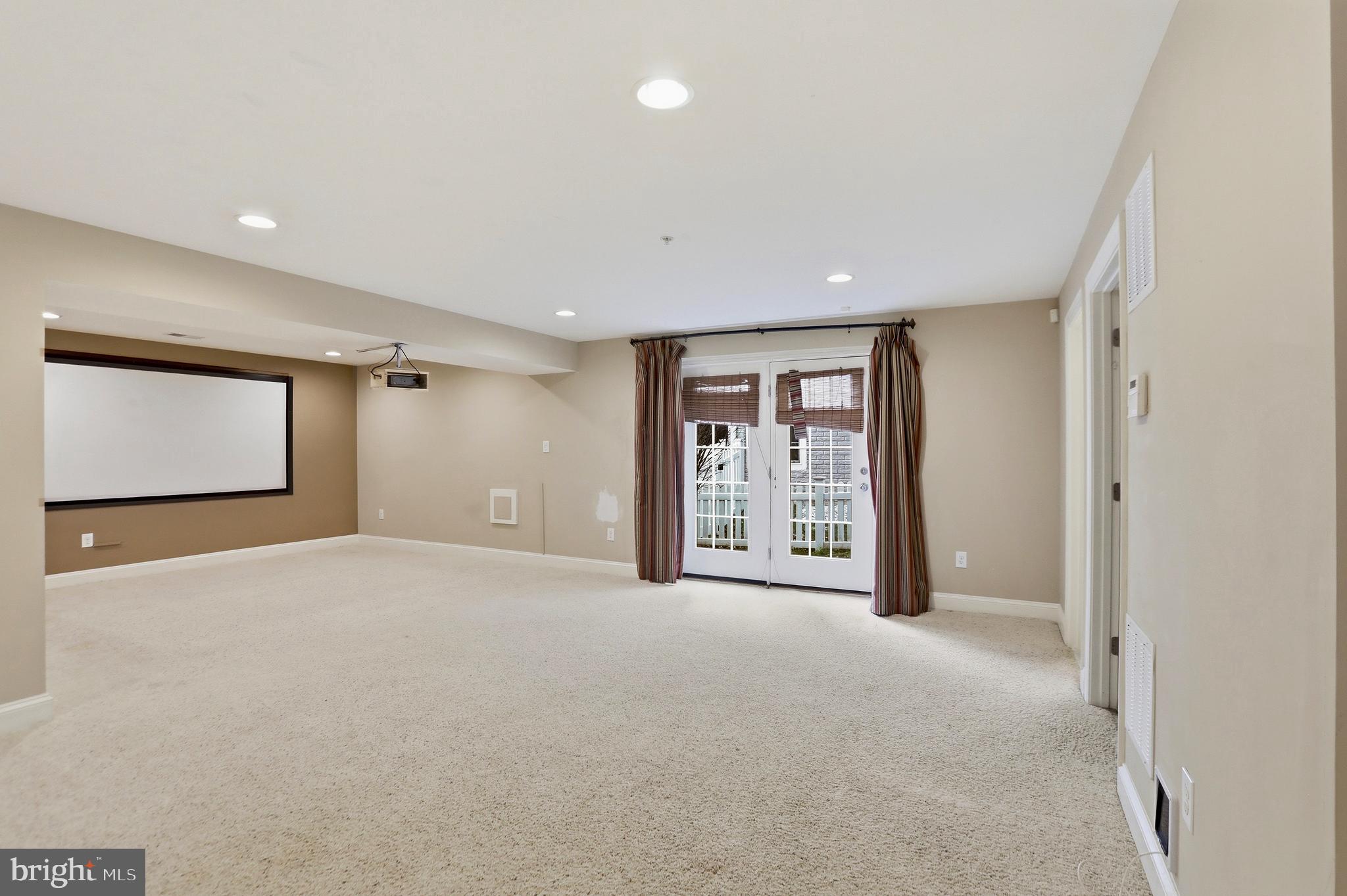 BRUNSWICK CROSSING - Residential