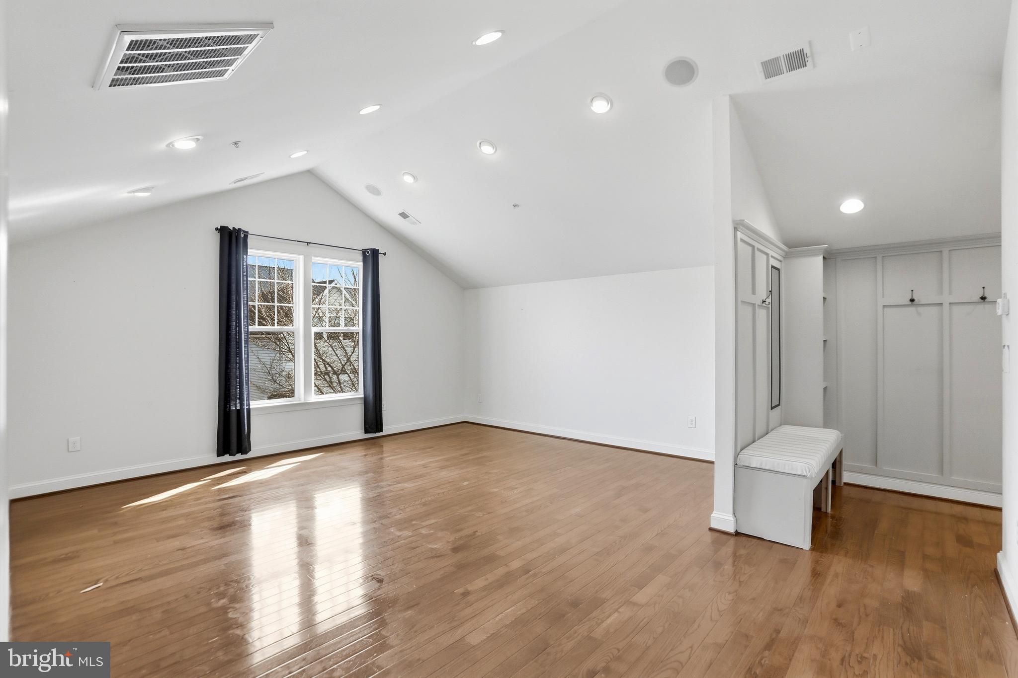 BRUNSWICK CROSSING - Residential