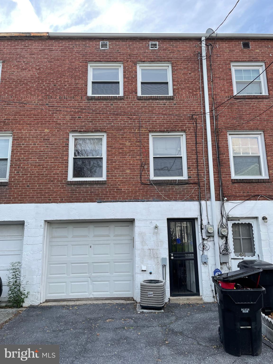 HARRISBURG CITY - Residential Lease