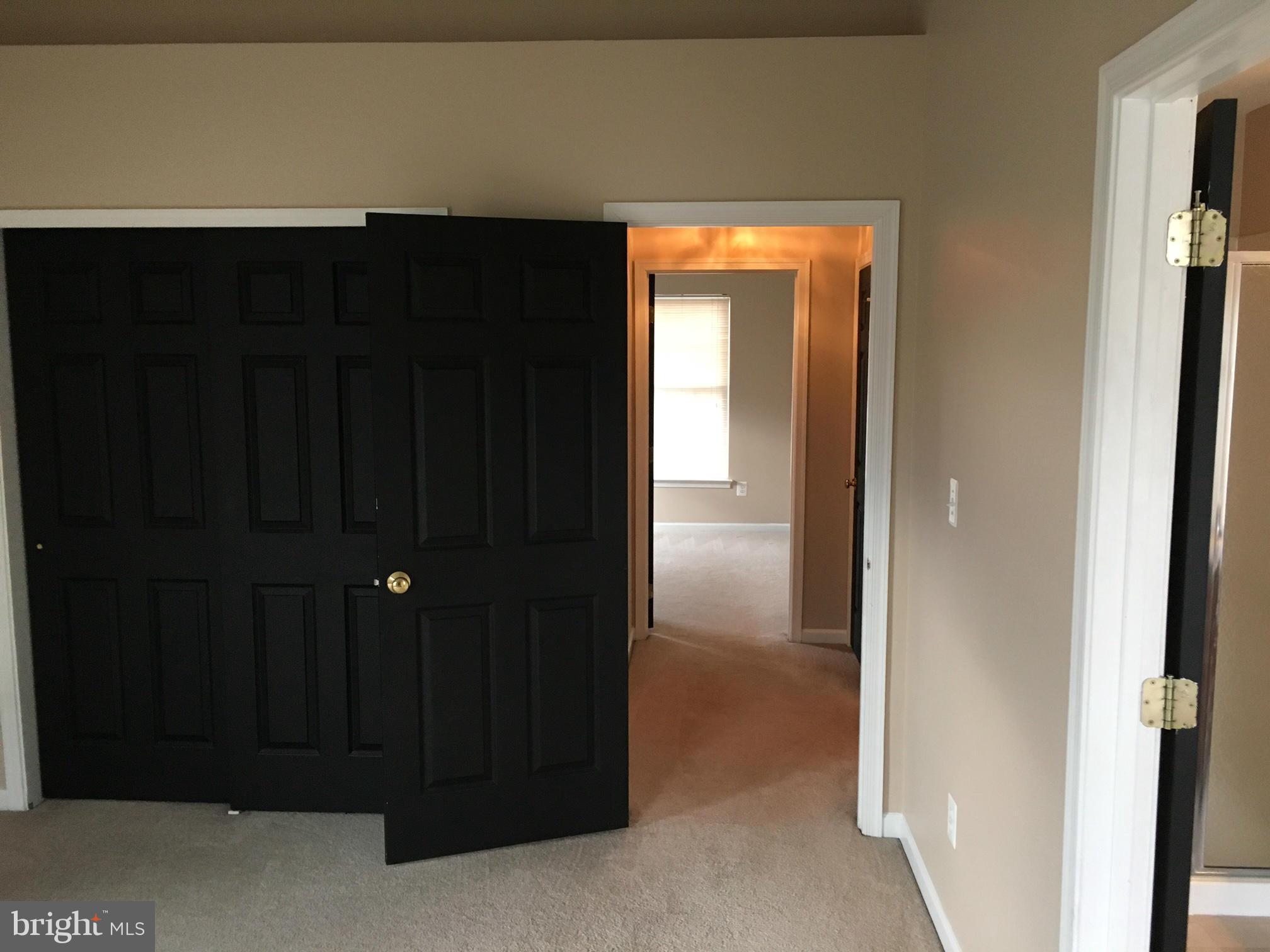 SOUTH RIDING - Residential Lease