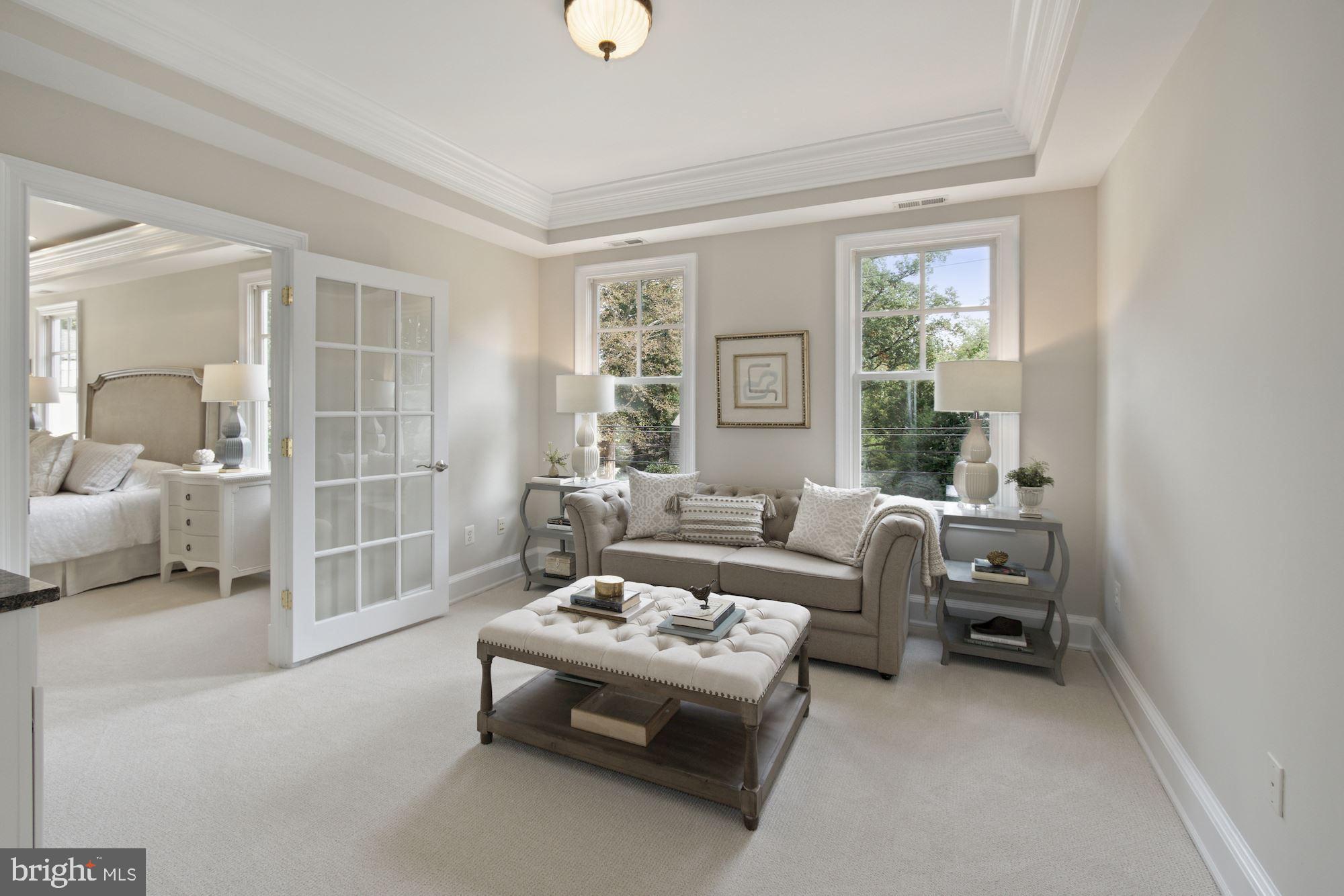 CHEVY CHASE - Residential