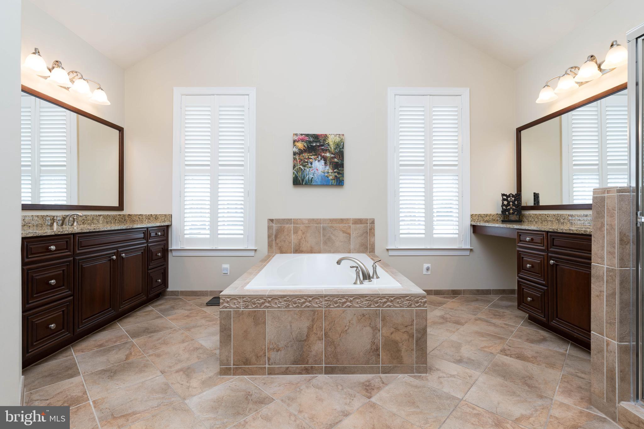 DOMINION VALLEY COUNTRY CLUB - Residential