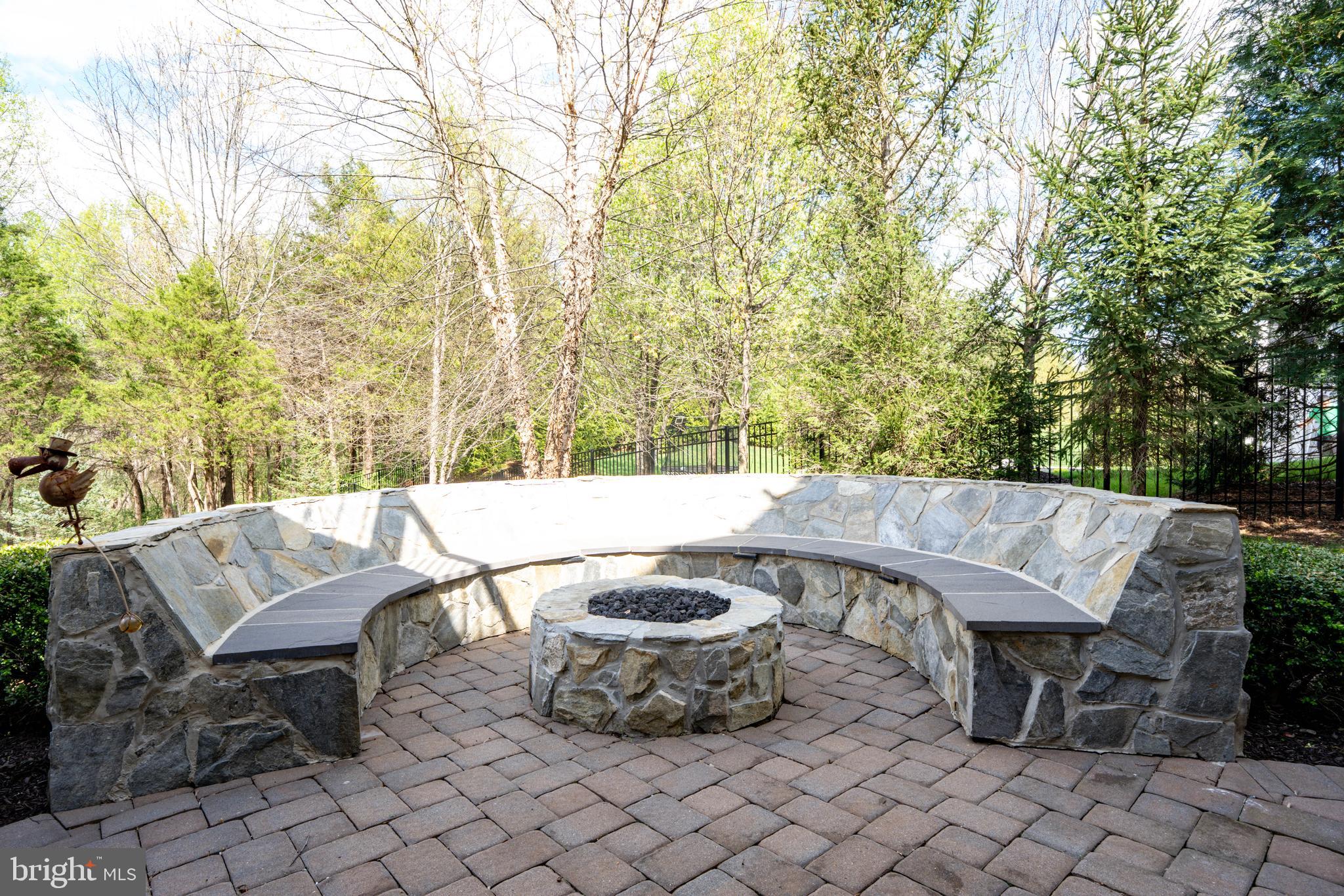 DOMINION VALLEY COUNTRY CLUB - Residential