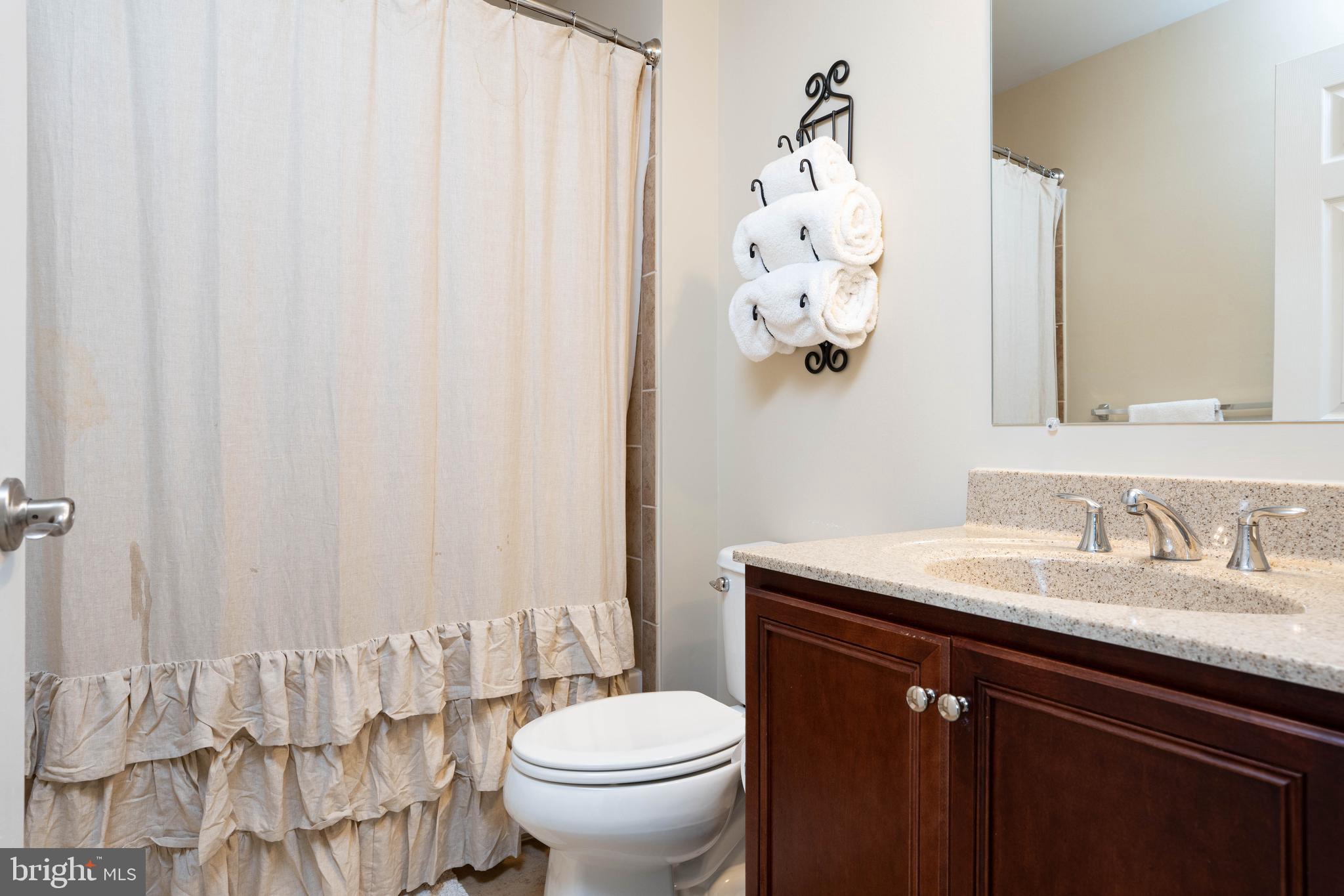 DOMINION VALLEY COUNTRY CLUB - Residential