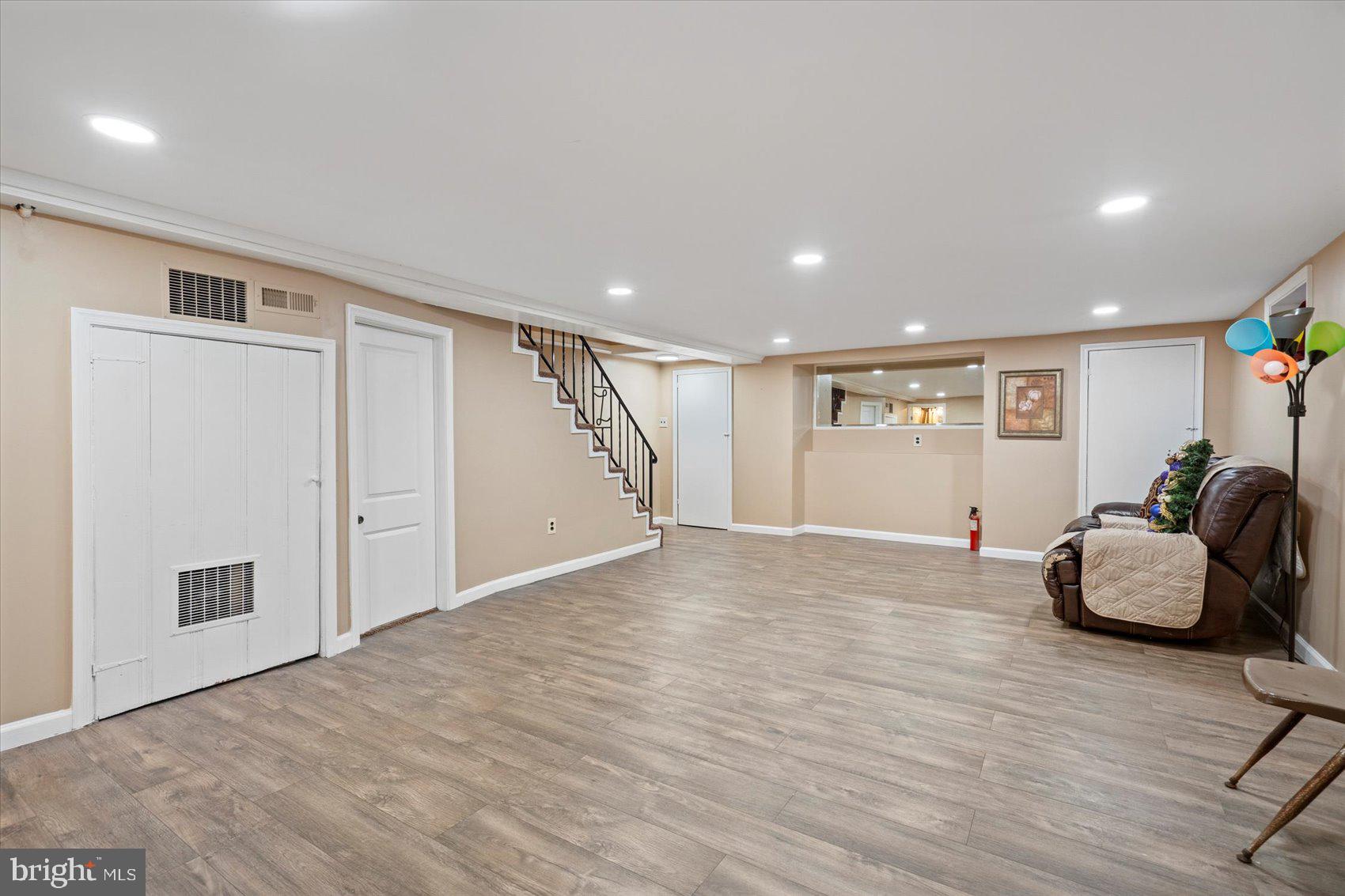 GWYNN OAK - Residential