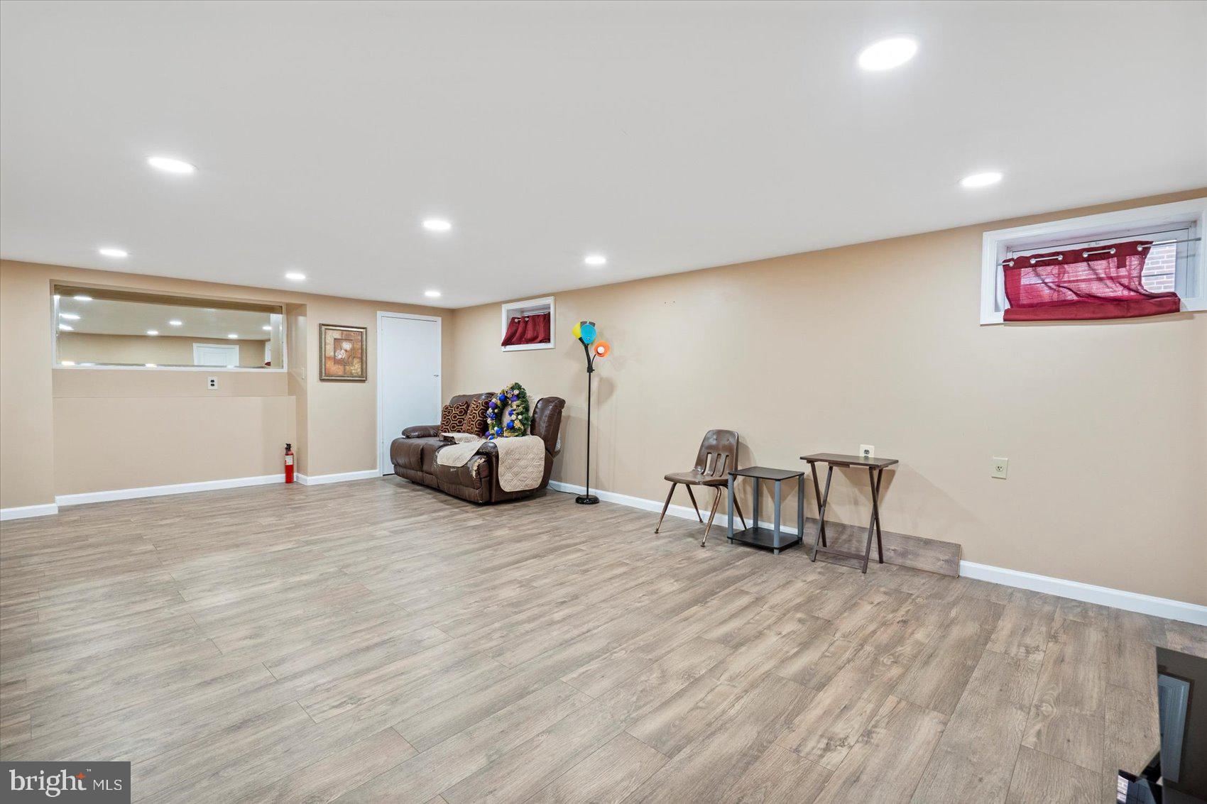 GWYNN OAK - Residential