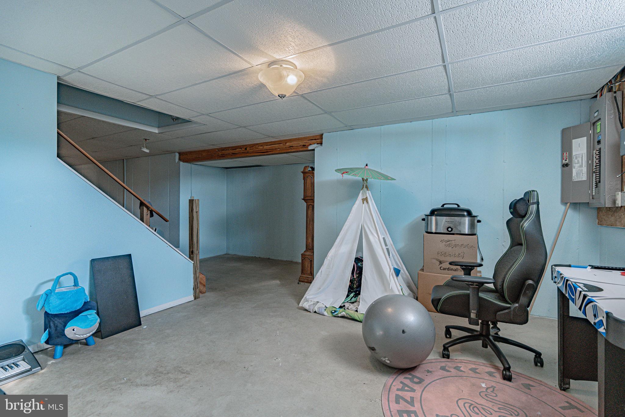 TOWAMENSING - Residential