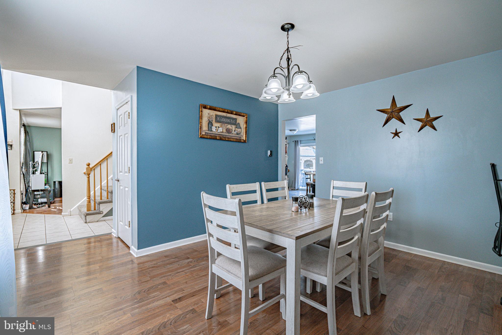 TOWAMENSING - Residential