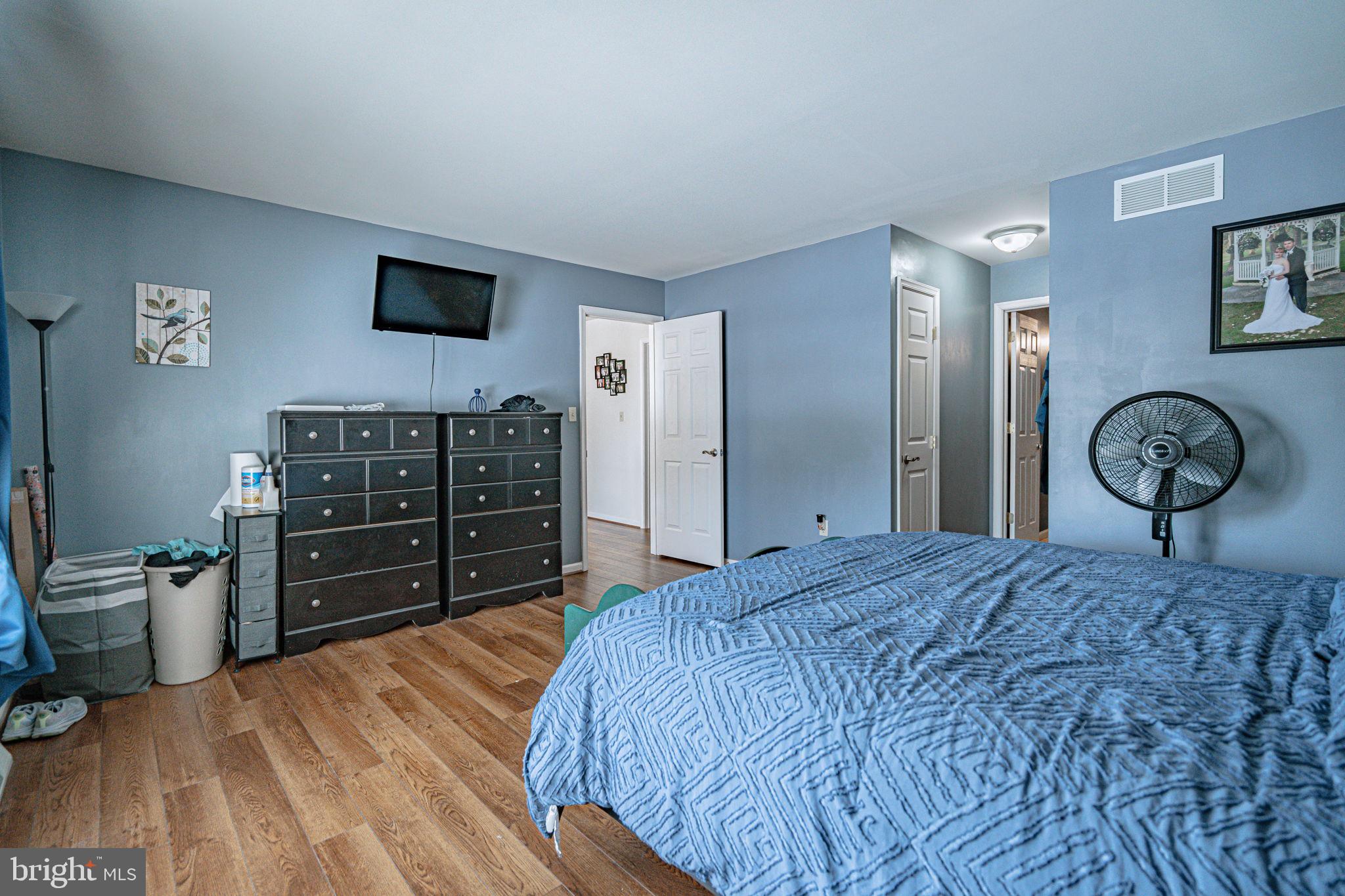 TOWAMENSING - Residential