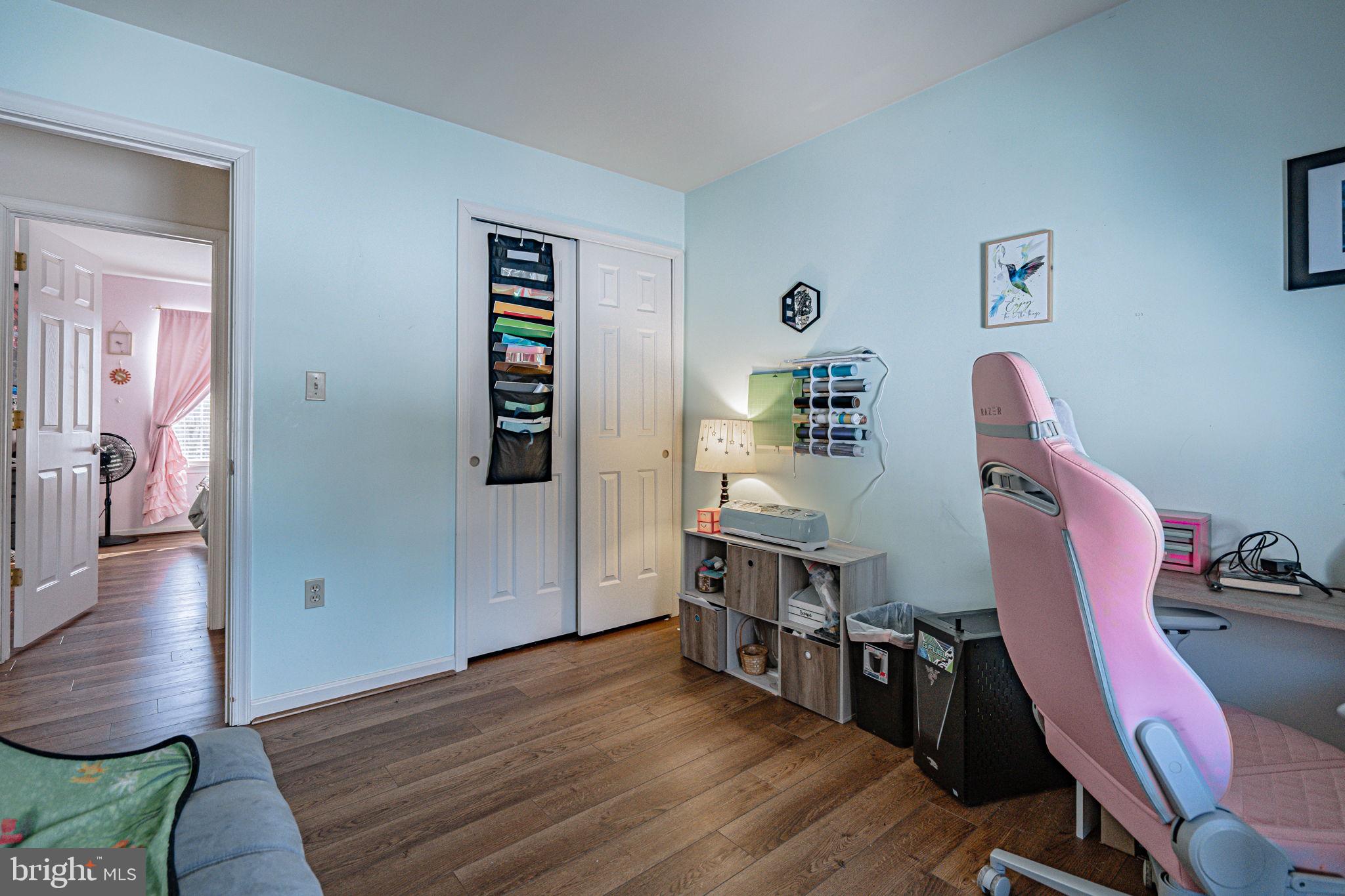 TOWAMENSING - Residential